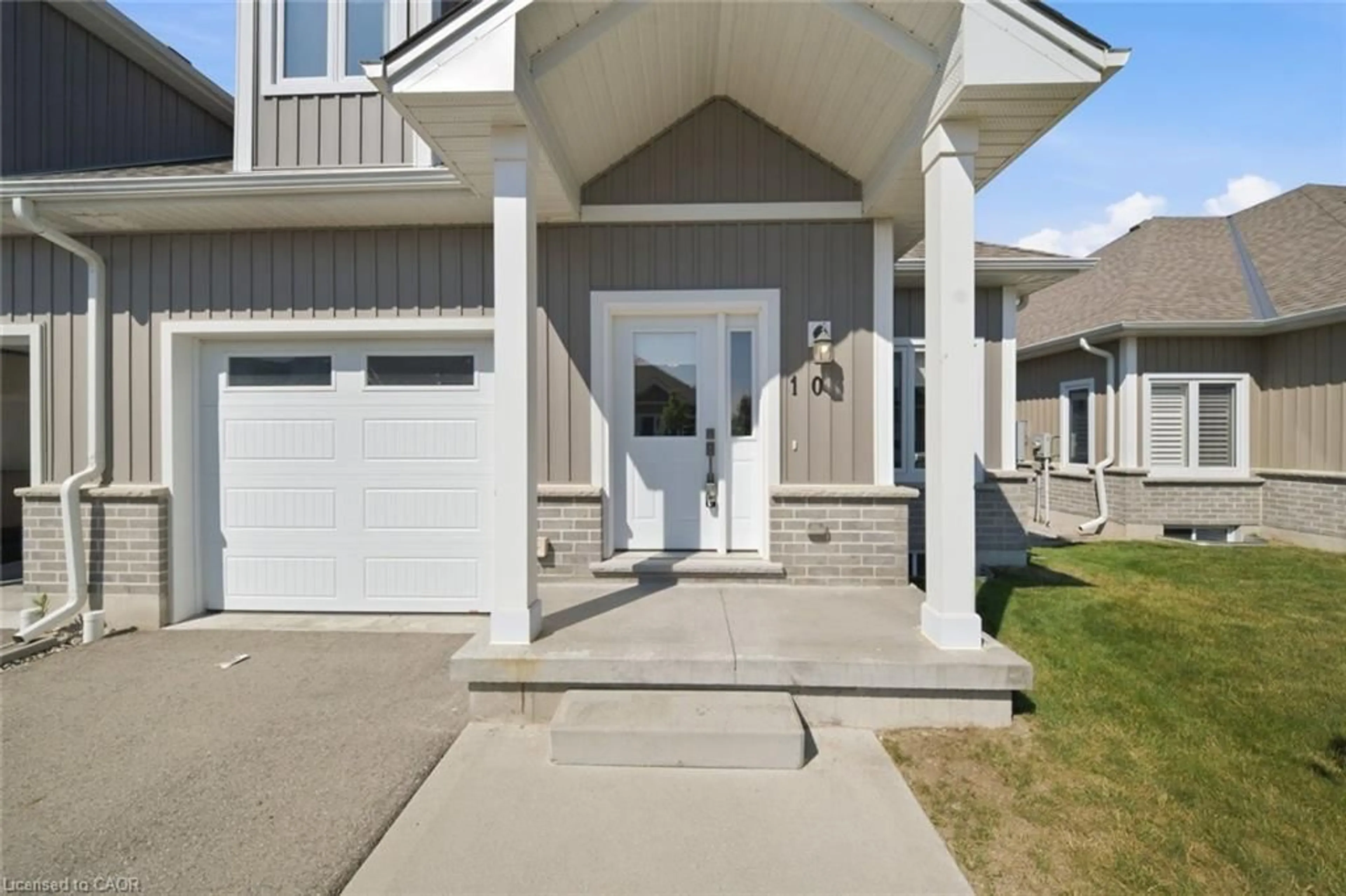 Unknown for 744 Nelson St #10, Port Dover Ontario N0A 1N0