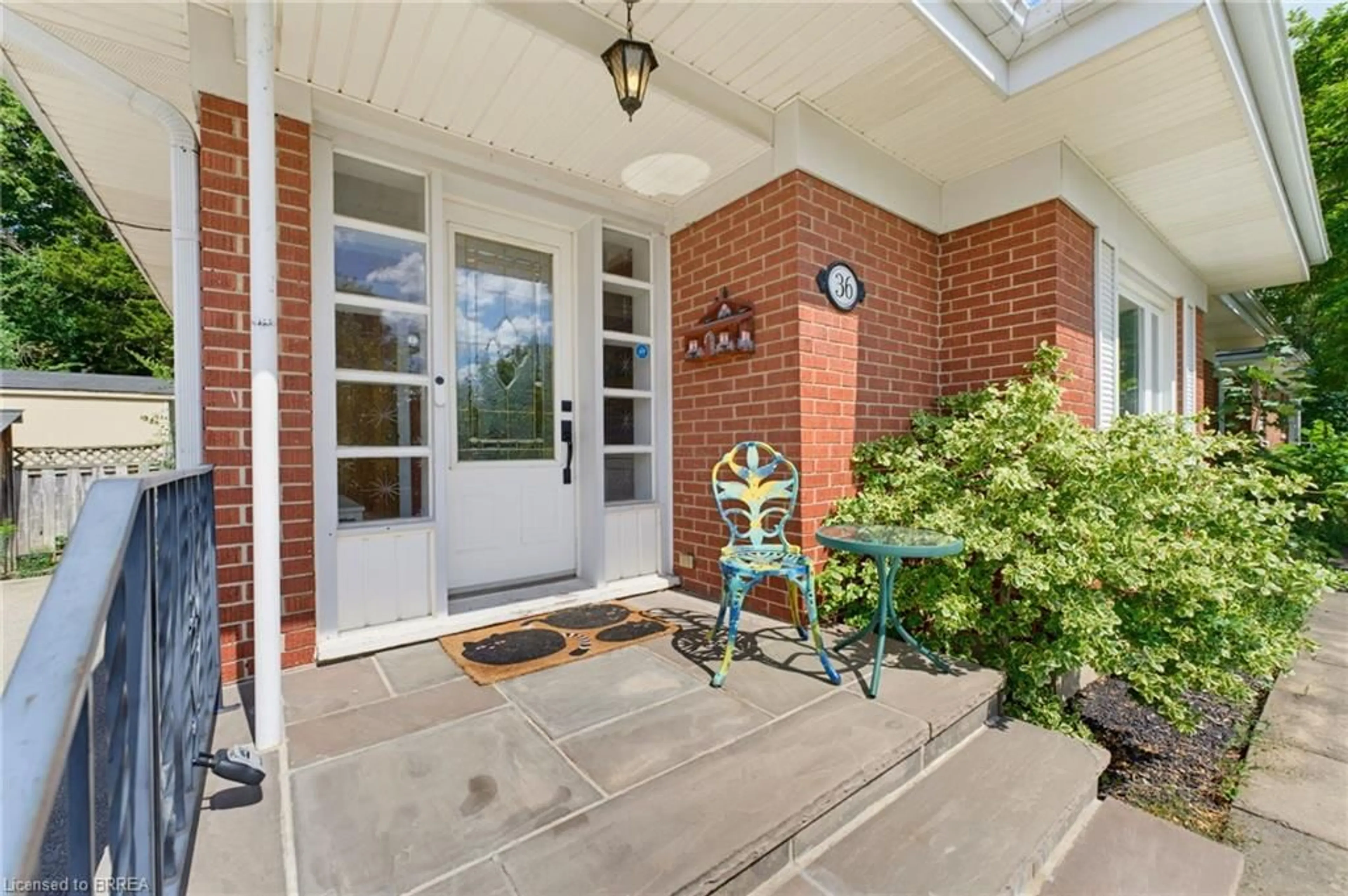 Unknown for 36 Slater St, Brantford Ontario N3T 4N9