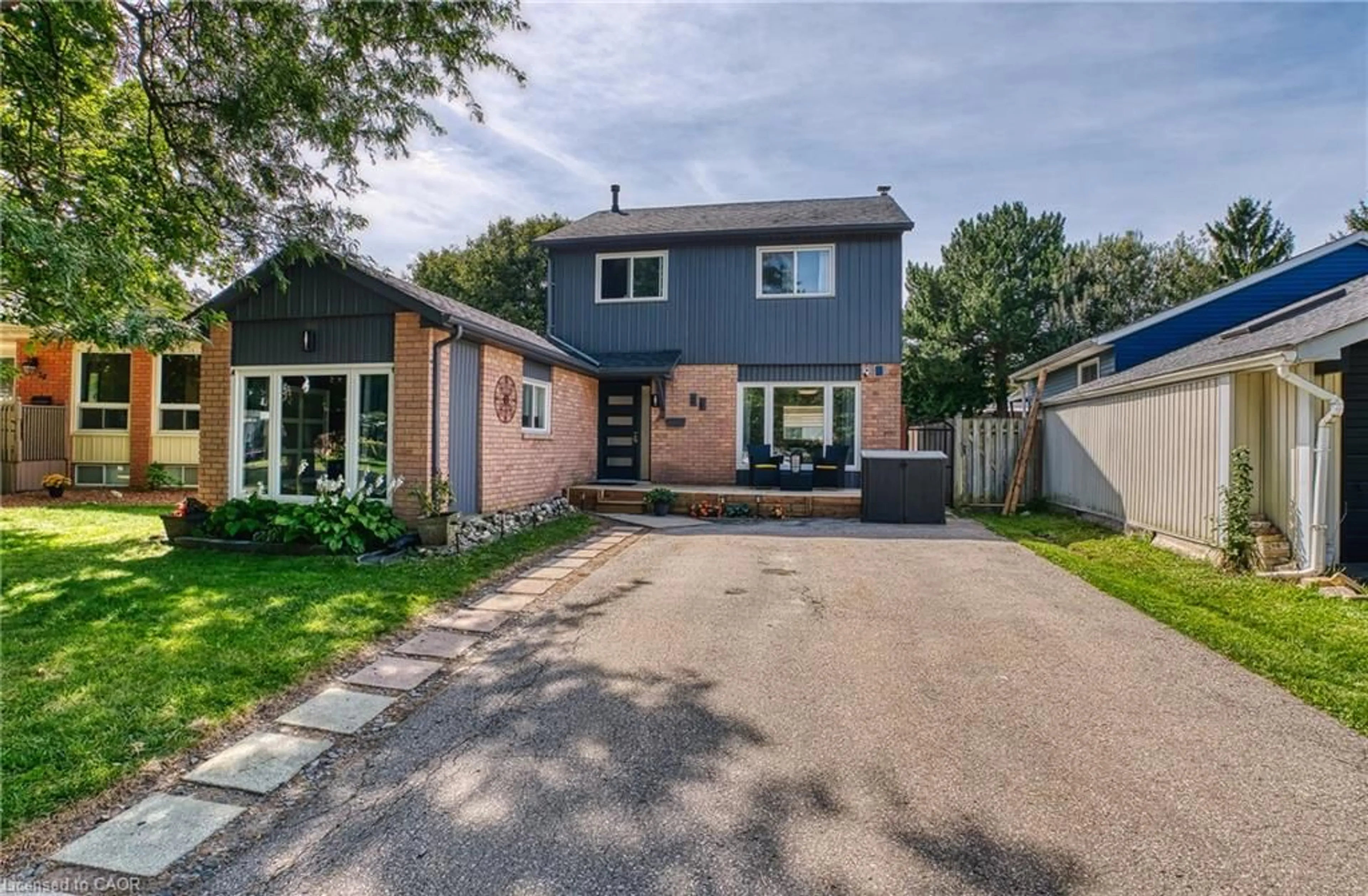 Home with brick exterior material, street for 36 Angela Cres, Cambridge Ontario N1S 4B6