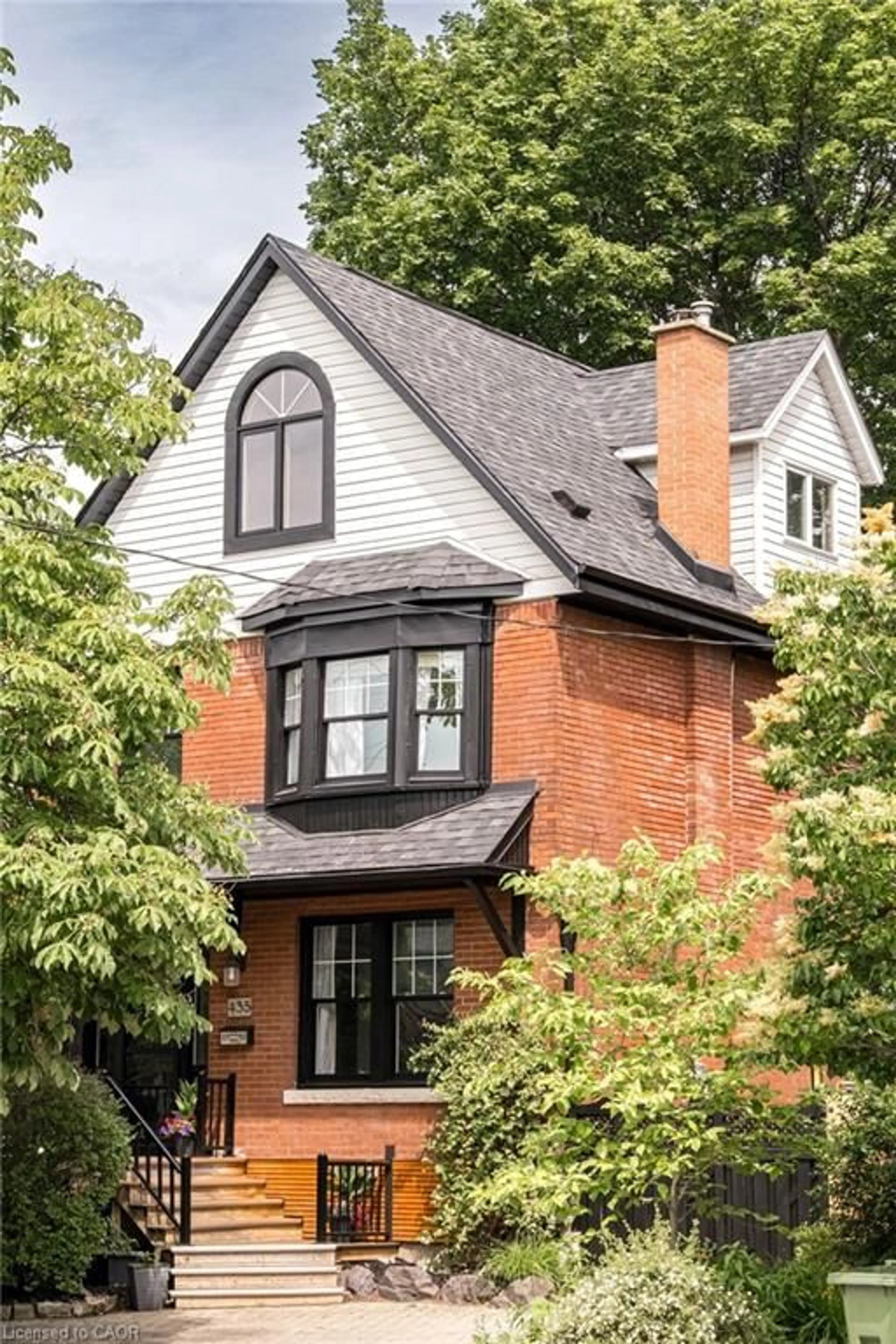 Home with brick exterior material, street for 435 Dundurn St, Hamilton Ontario L8P 4L8