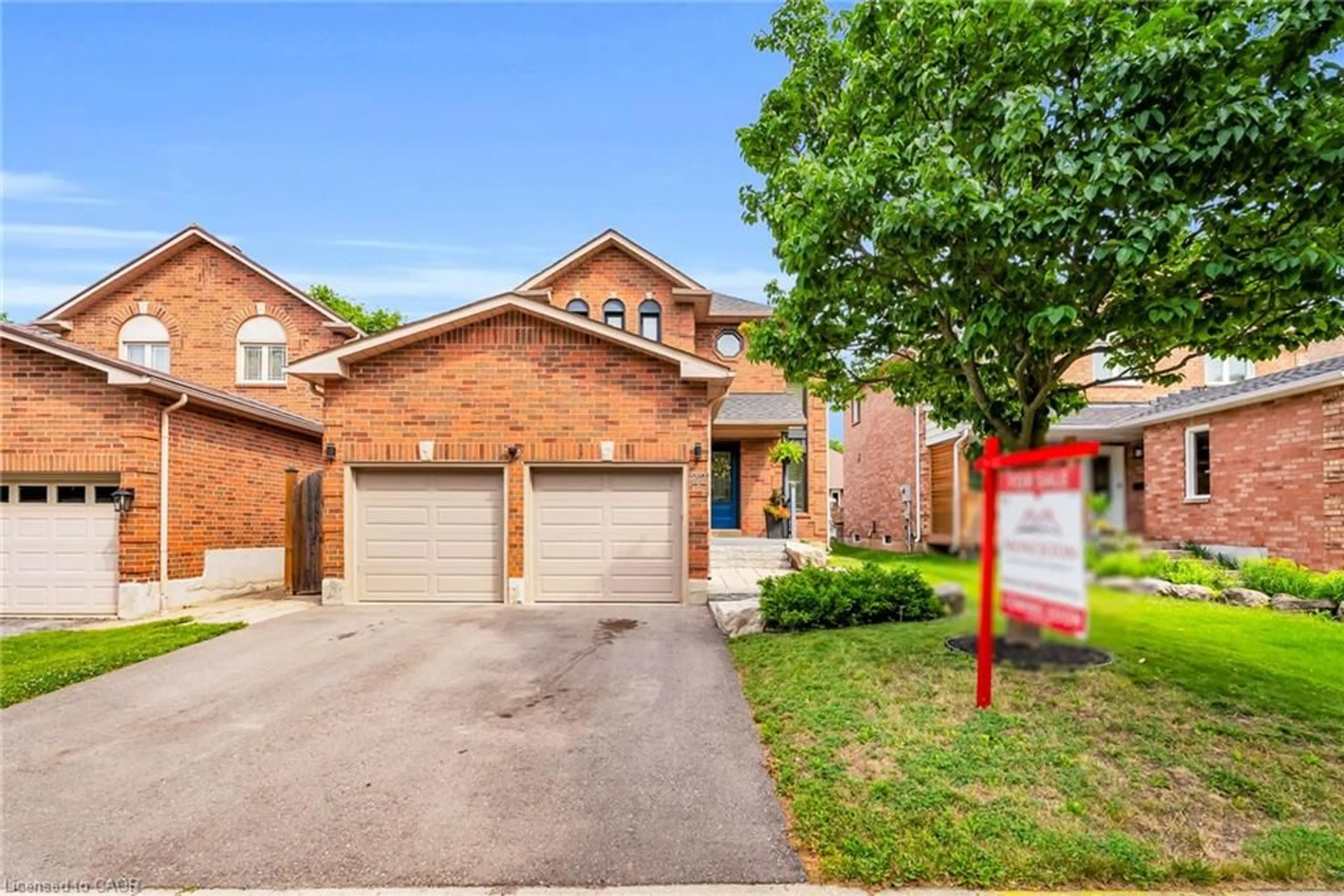 Home with brick exterior material, street for 22 Mccullough Cres, Georgetown Ontario L7G 5N5