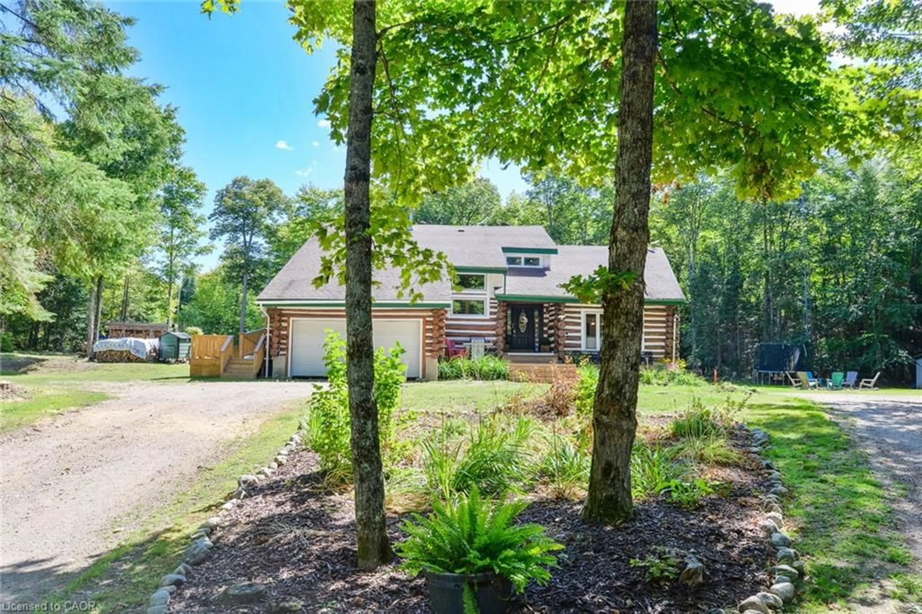 A pic from outside/outdoor area/front of a property/back of a property/a pic from drone, unknown for 239 Old Government Rd, Emsdale Ontario P0A 1J0
