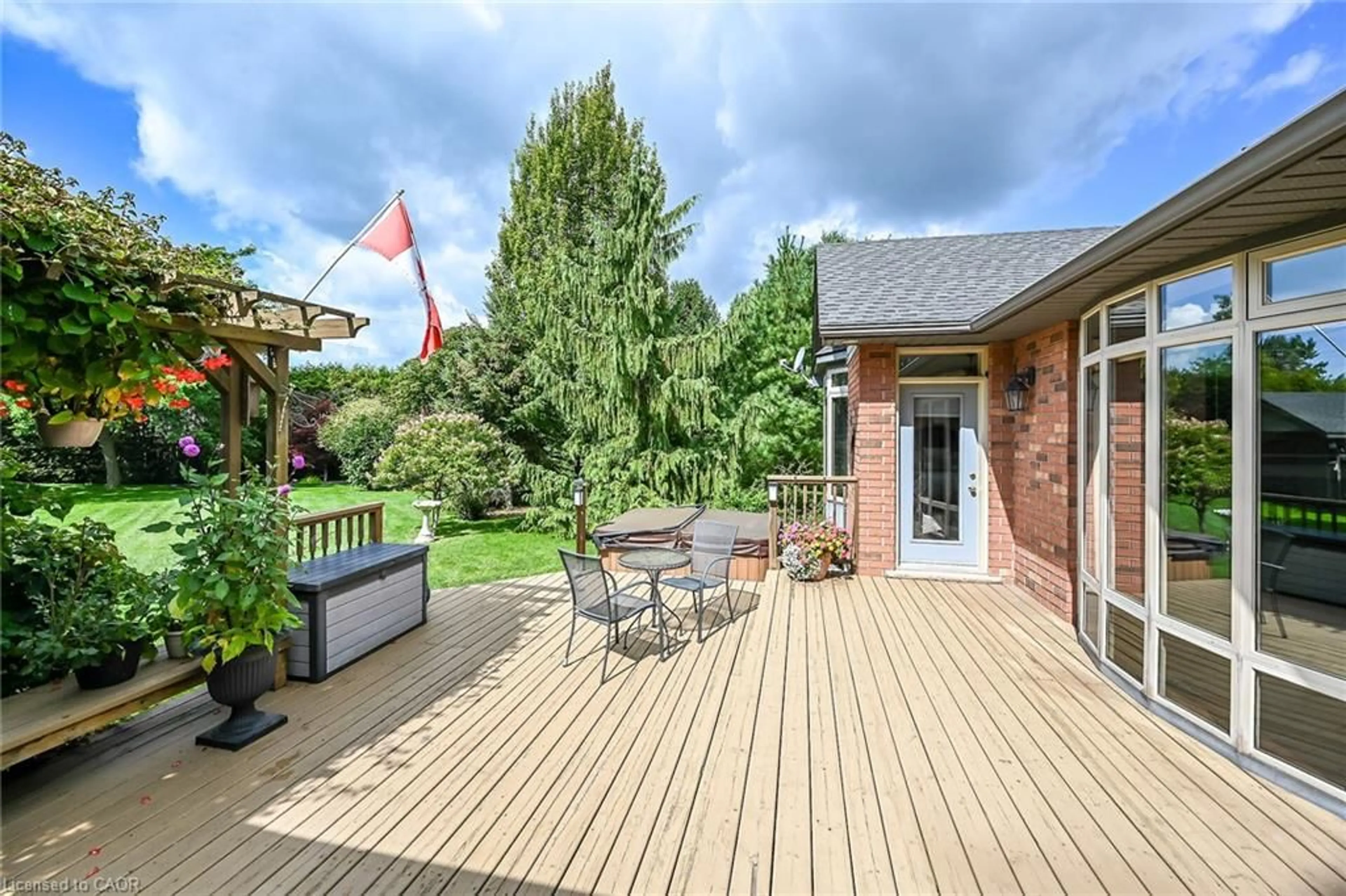 Patio, unknown for 36 Coastal Crt, Port Dover Ontario N0A 1N7