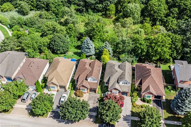 4257 Stadelbauer Dr, Beamsville 3