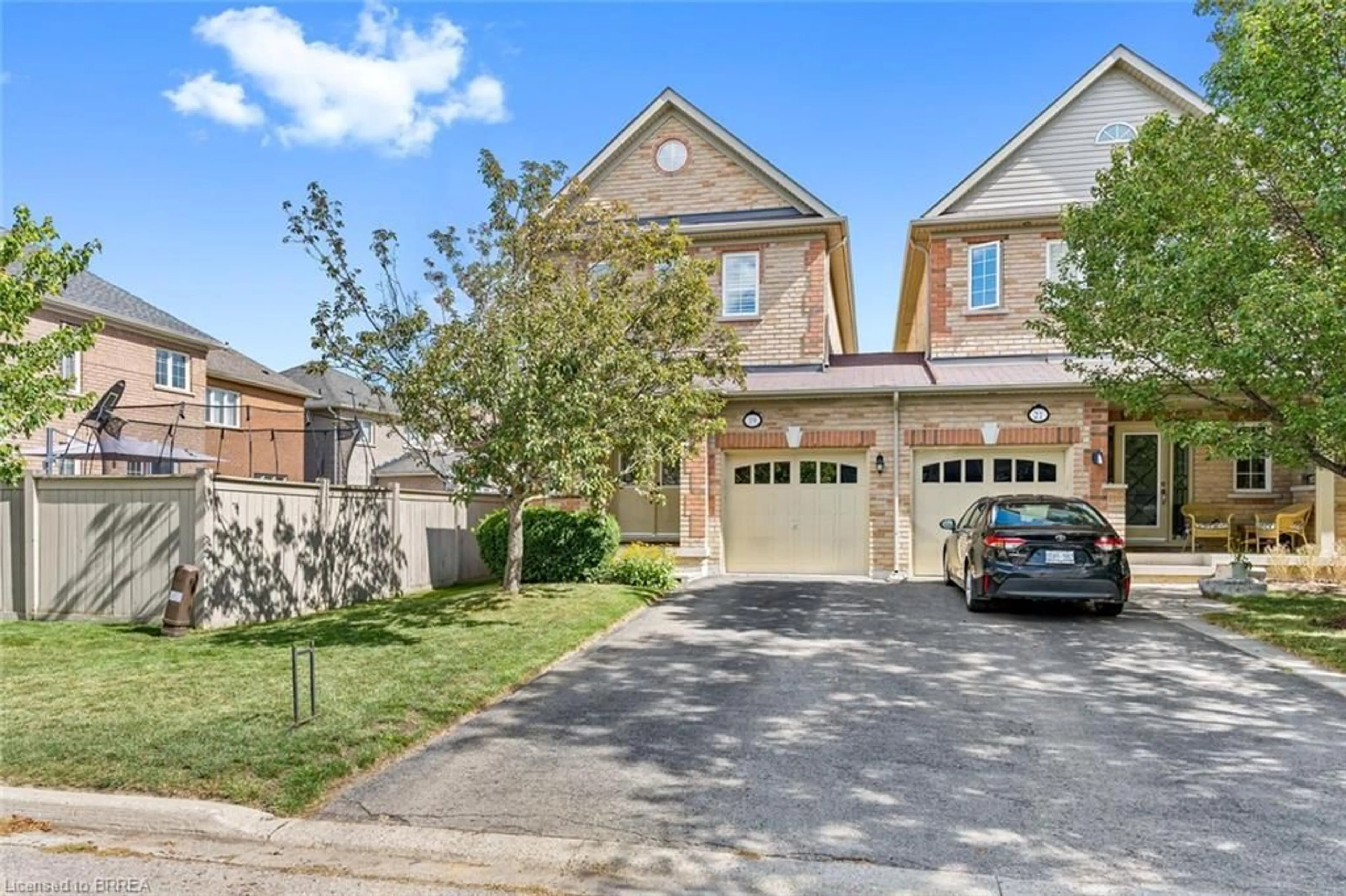 Home with brick exterior material, street for 19 Goldham Way, Halton Hills Ontario L7G 0B2