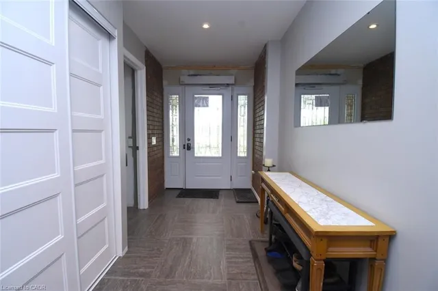 949 Upper Paradise Rd, Hamilton 2