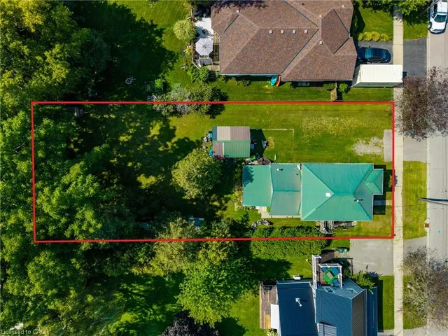317 St Patrick St, Port Dover 3