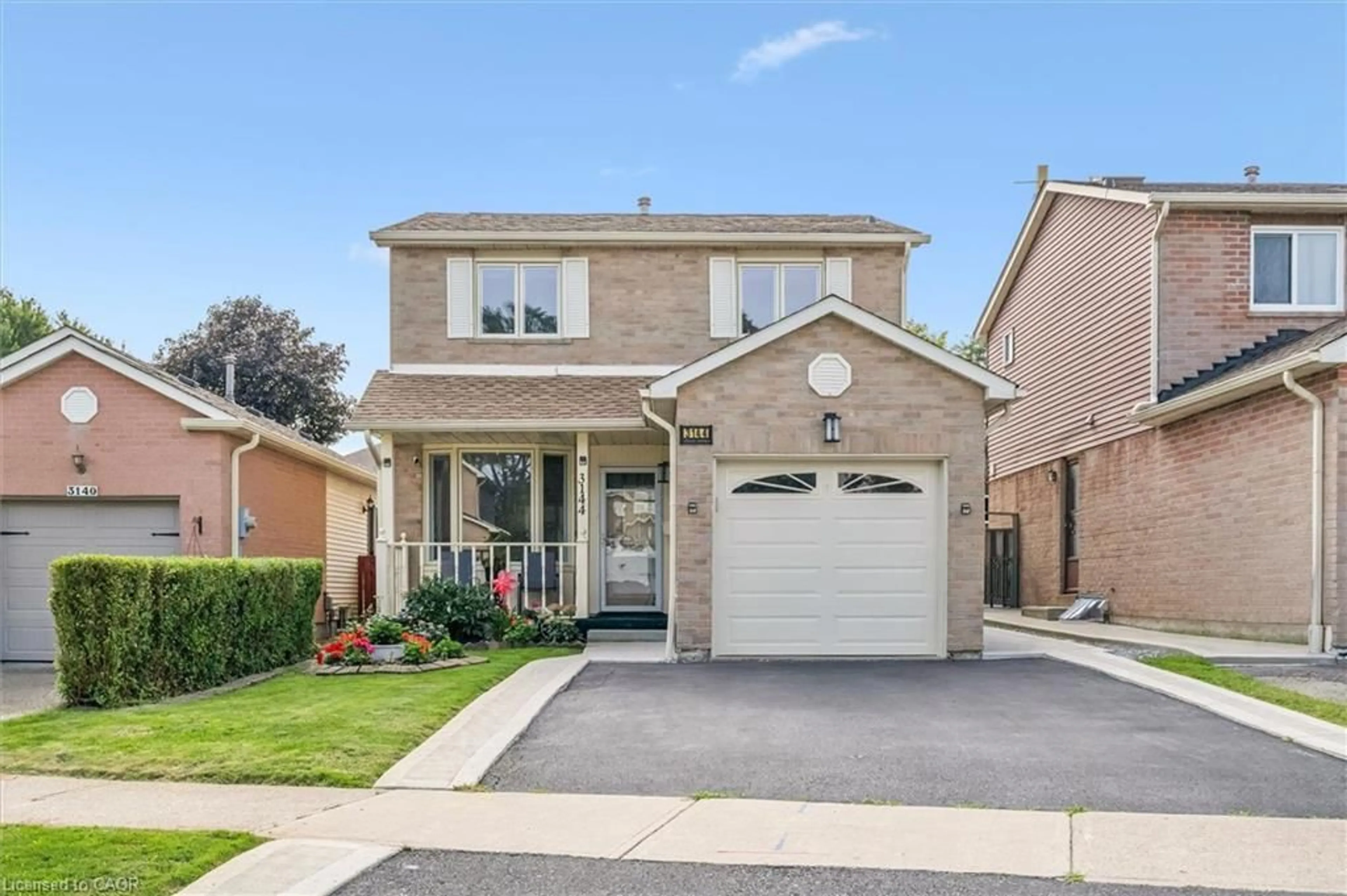 Home with brick exterior material, street for 3144 Mccarron Cres, Mississauga Ontario L5N 3H5