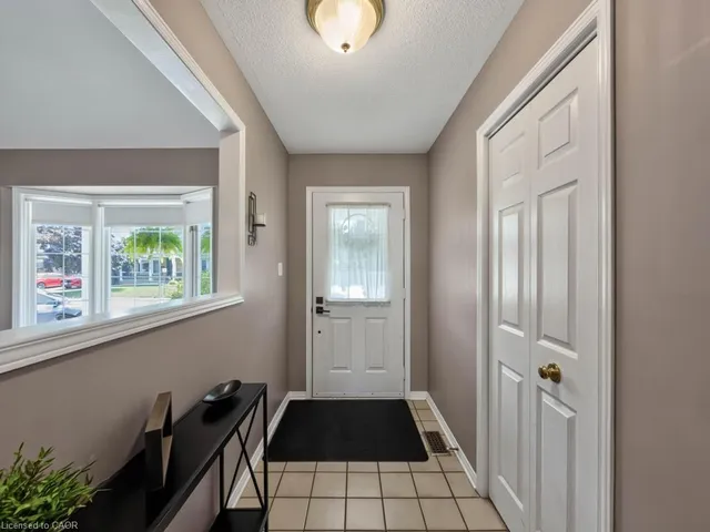 5131 Hawthorn Dr, Beamsville 5