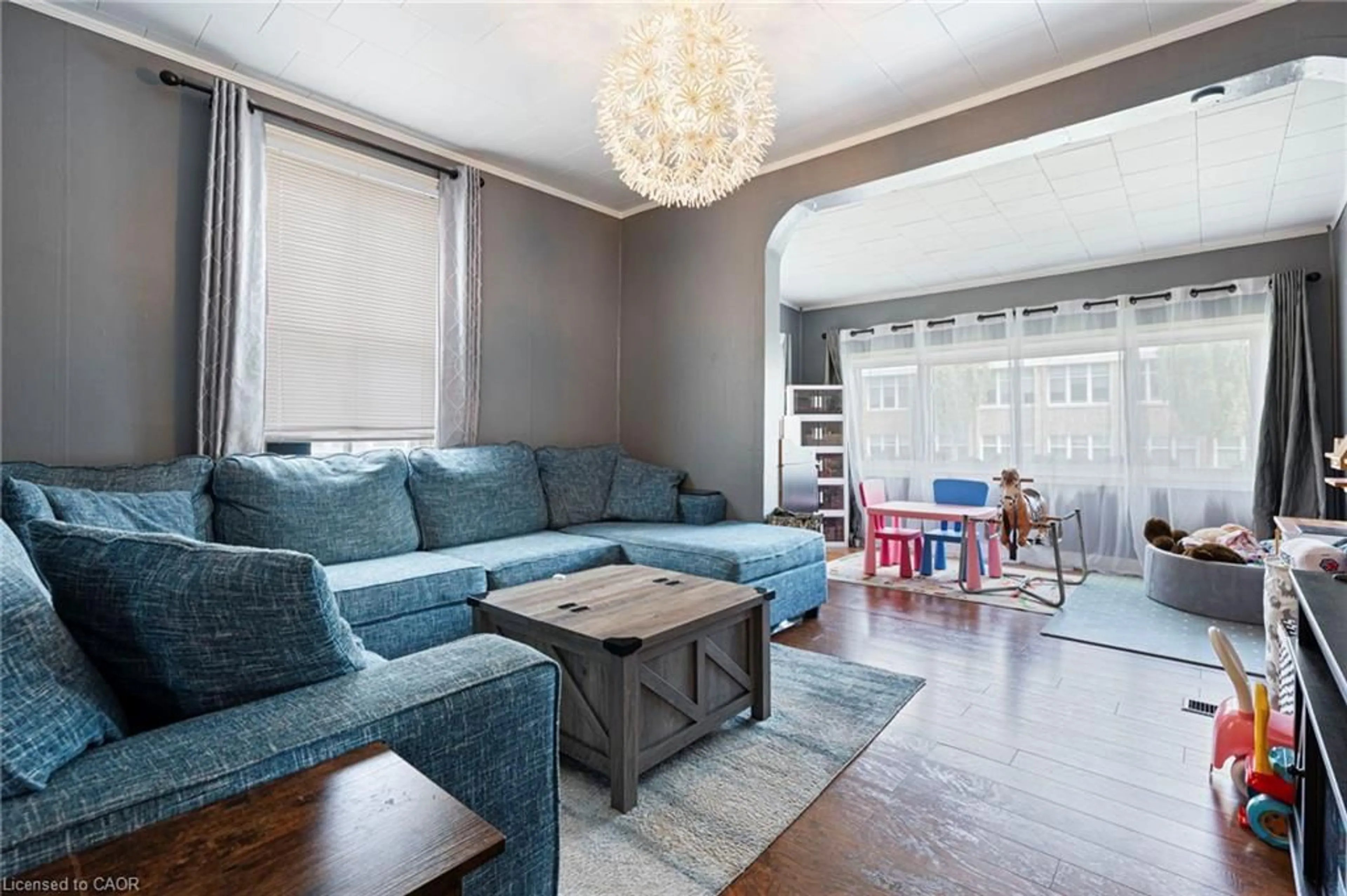 Living room with furniture, unknown for 214 John St, Simcoe Ontario N3Y 2Y5