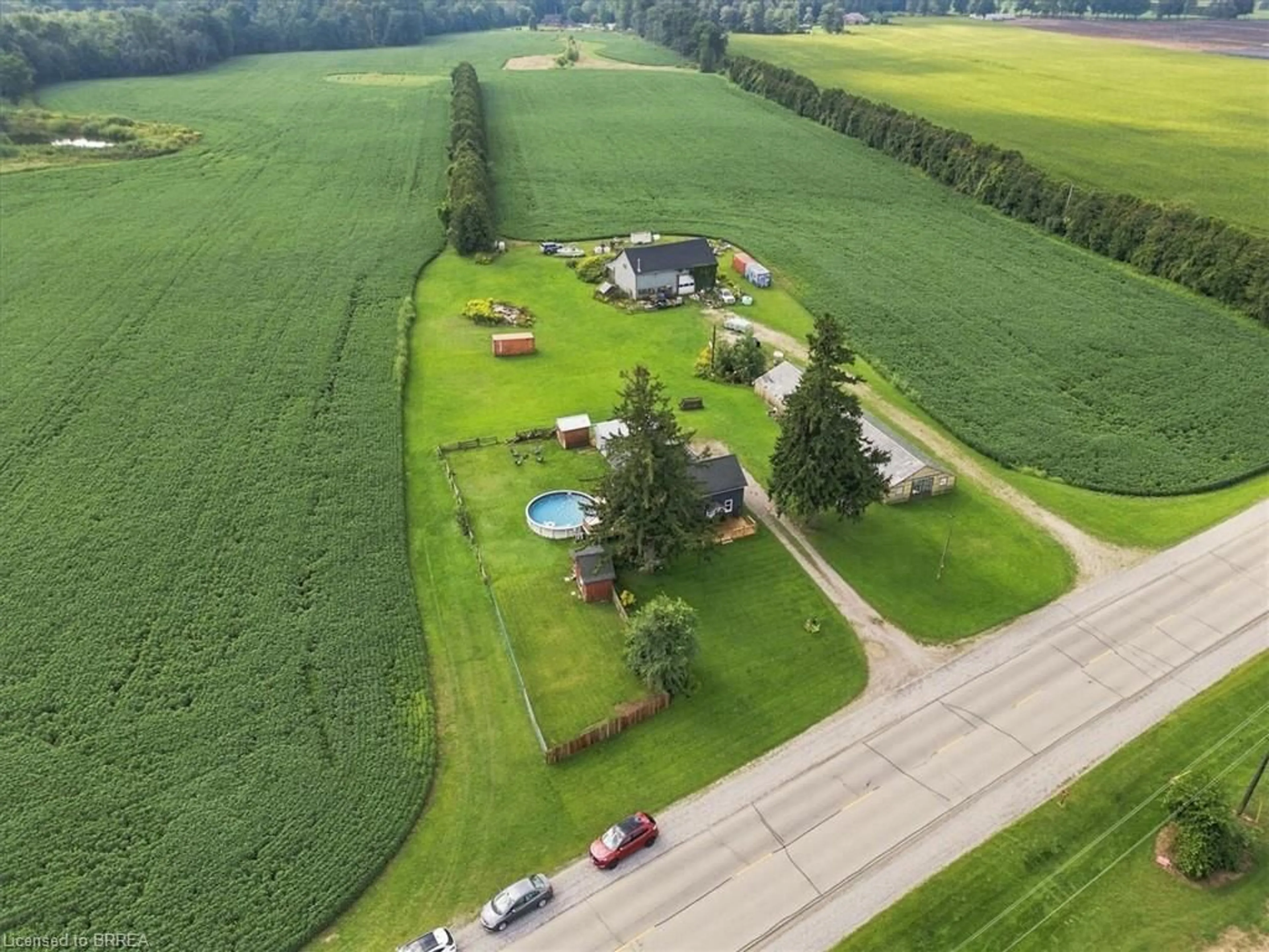 A pic from outside/outdoor area/front of a property/back of a property/a pic from drone, street for 1276 Brantford Rd, Vanessa Ontario N0E 1V0