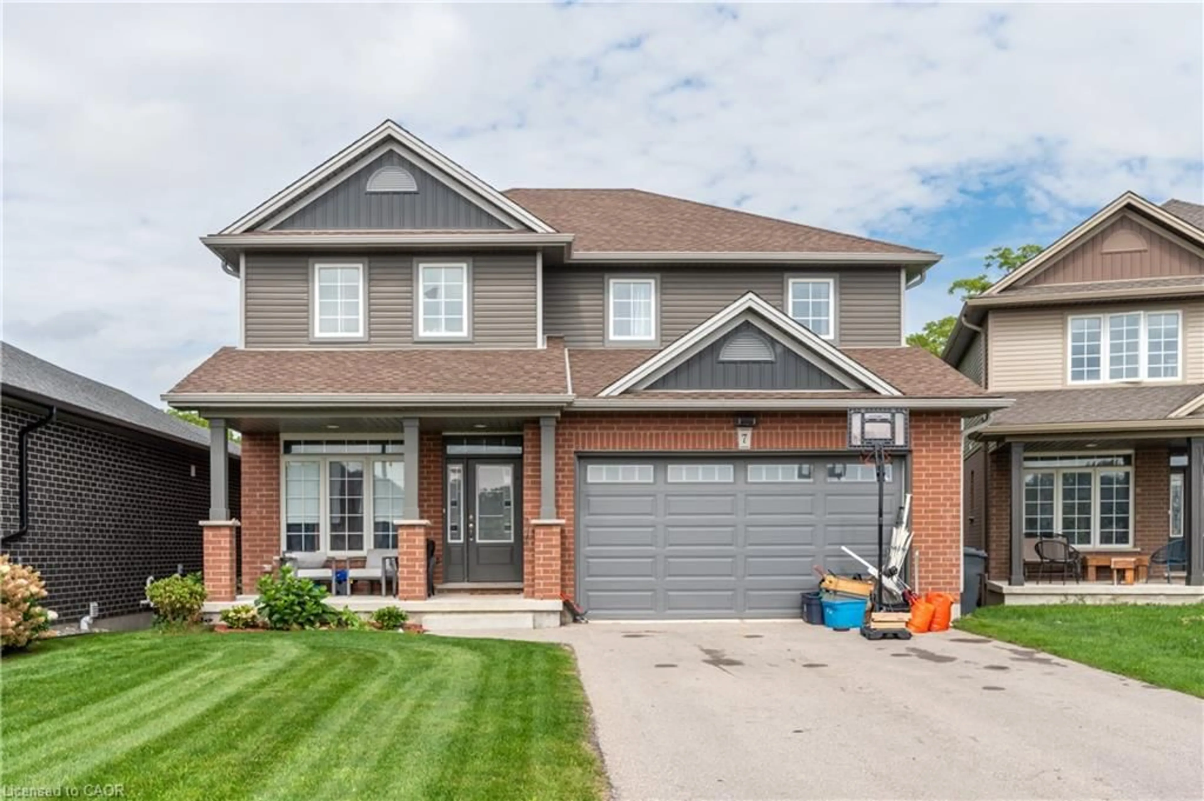Home with brick exterior material, street for 7 Mcpherson Crt, Lyndhurst Ontario N5P 0E5