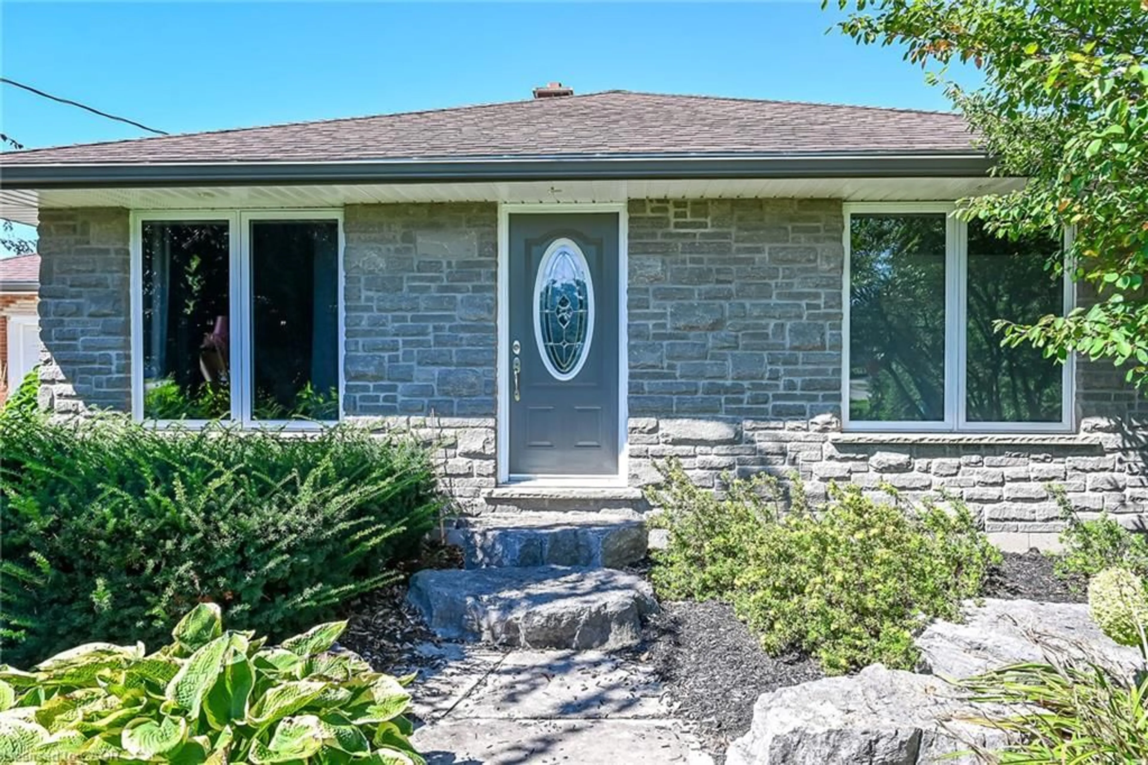 Home with brick exterior material, street for 547 Old Highway 24, Waterford Ontario N0E 1Y0