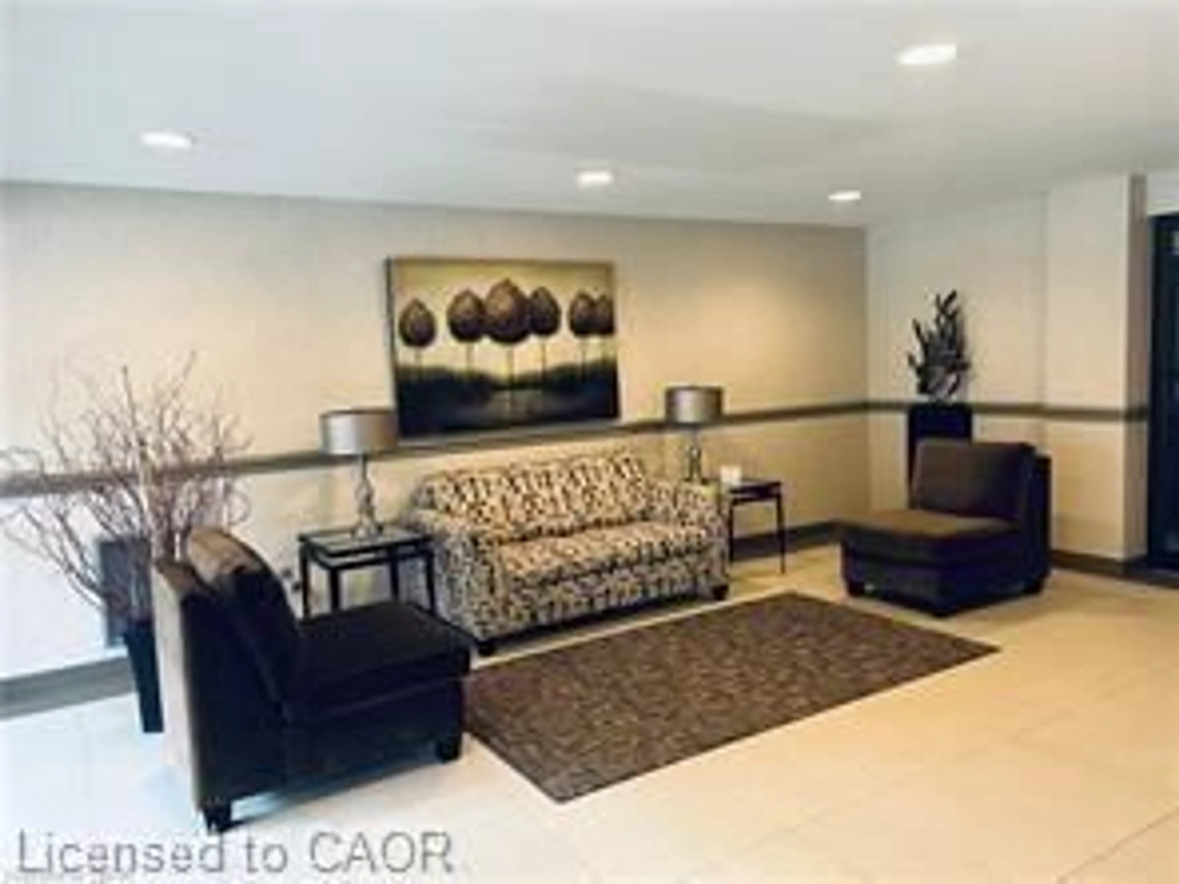 Lobby for 20 Ellen St #404, Waterloo Ontario N2H 6R7
