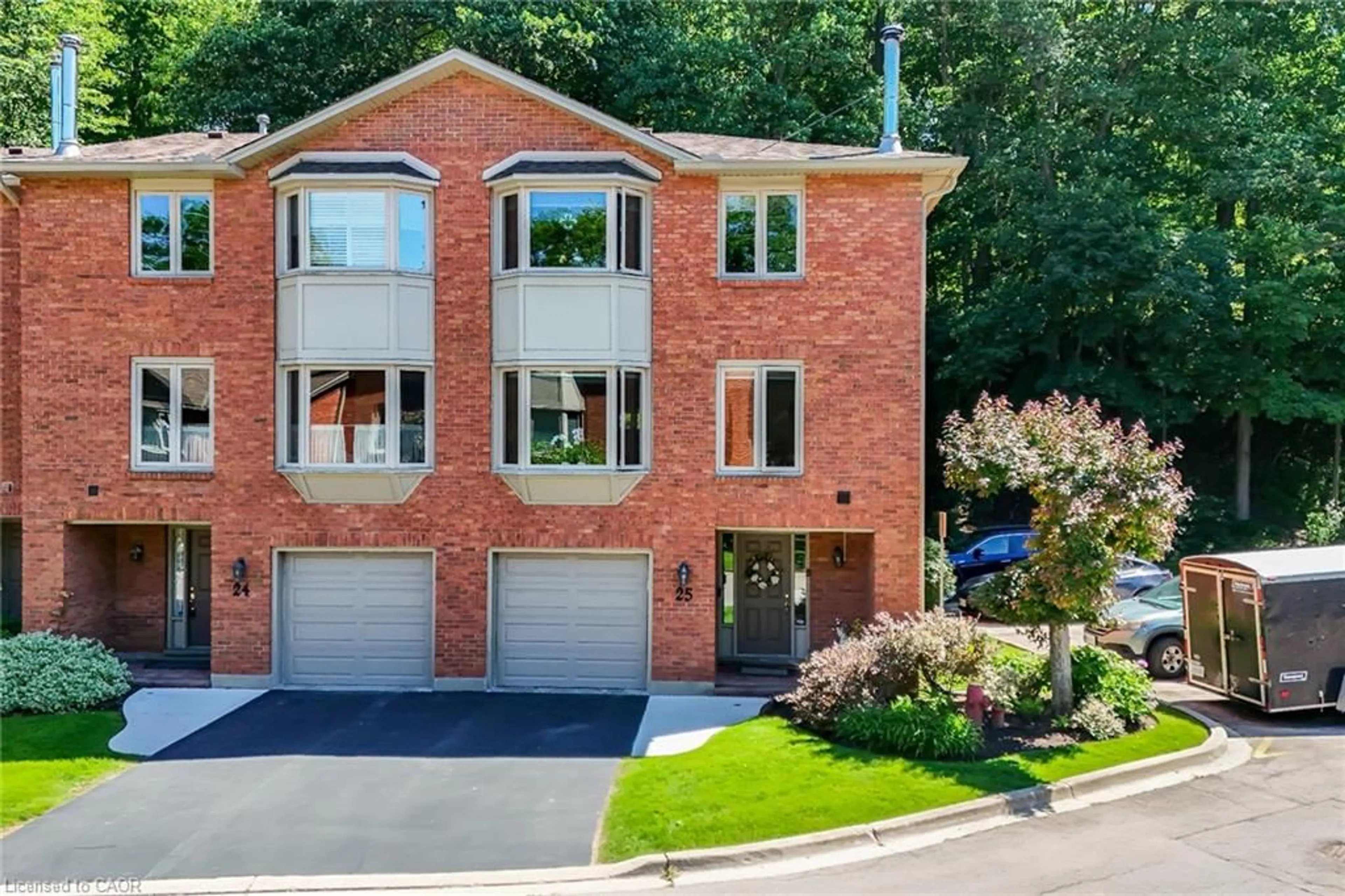 Home with brick exterior material, street for 30 Osler Dr #25, Dundas Ontario L9H 6W3