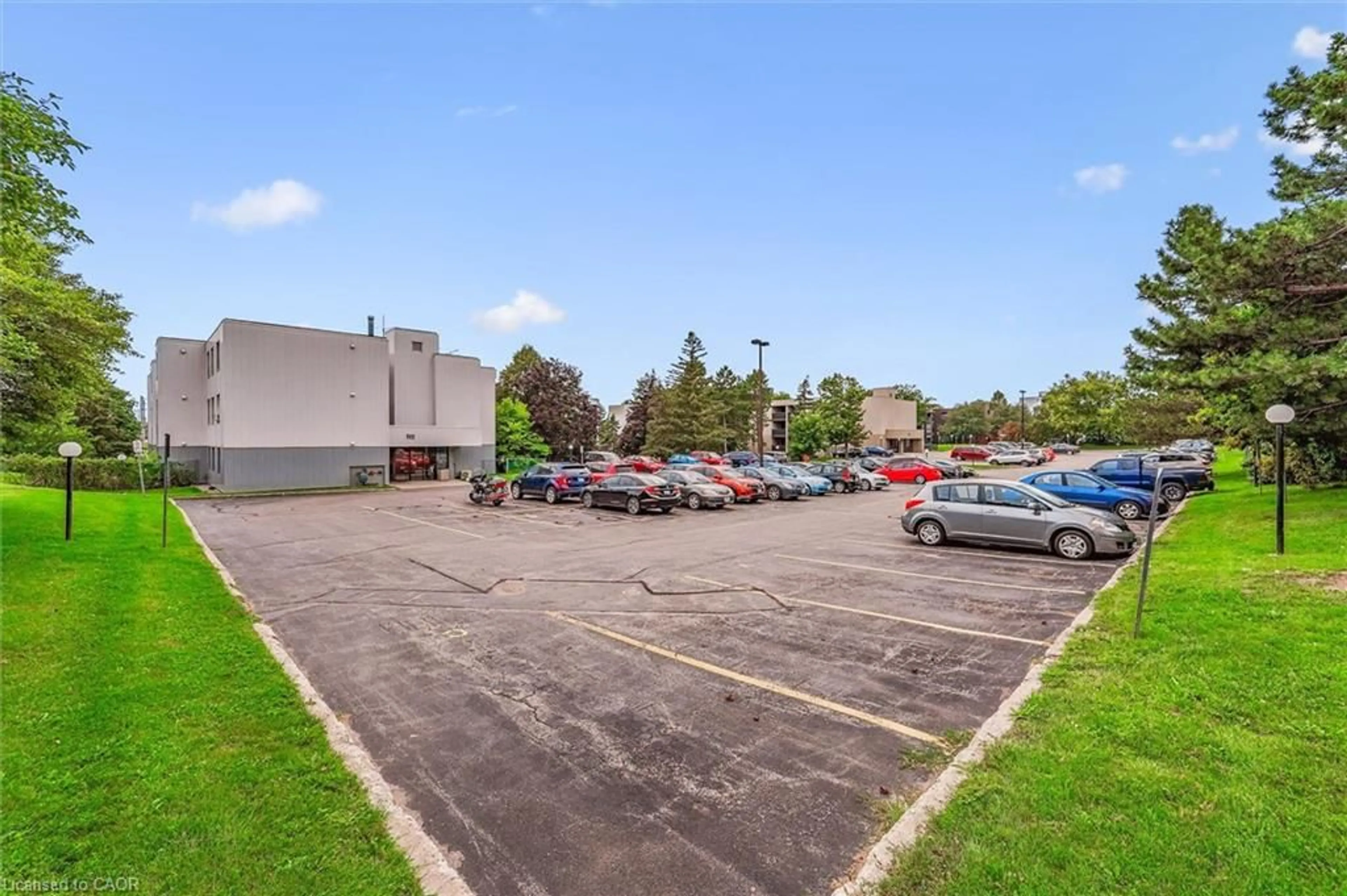 Unknown for 65 Silvercreek Pky #407, Guelph Ontario N1H 7R9