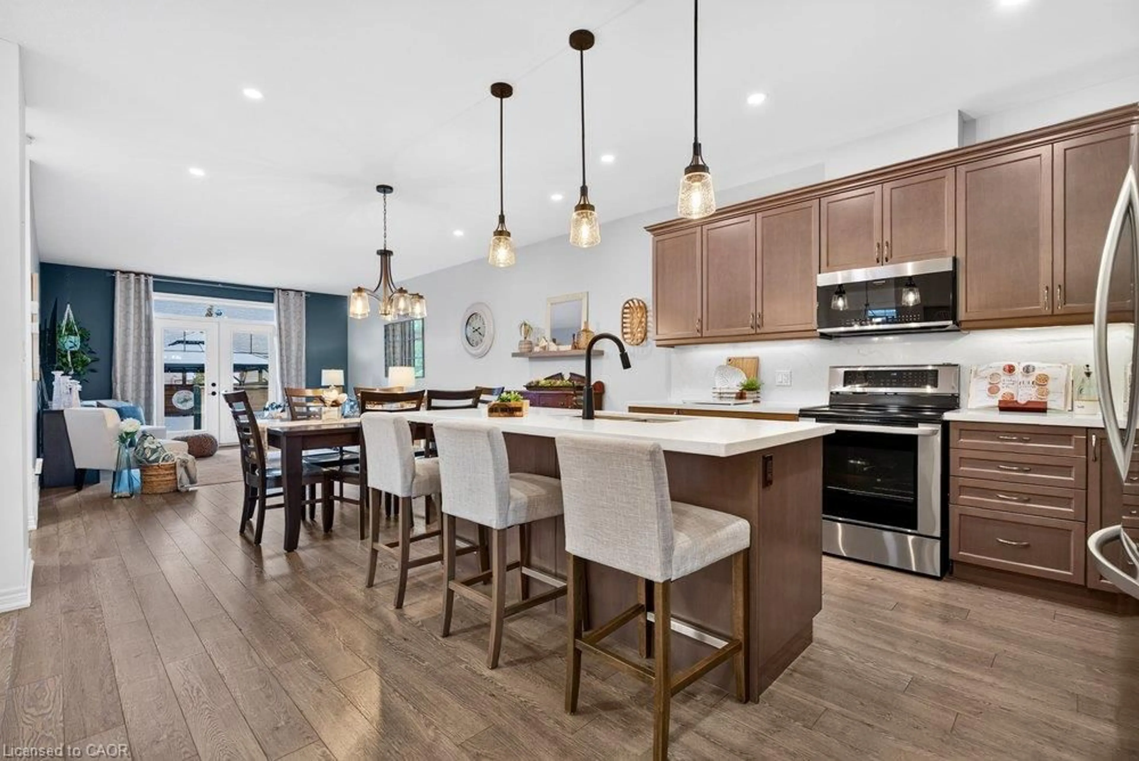 Open concept kitchen, unknown for 59 Forestview Crt, Smithville Ontario L0R 2A0