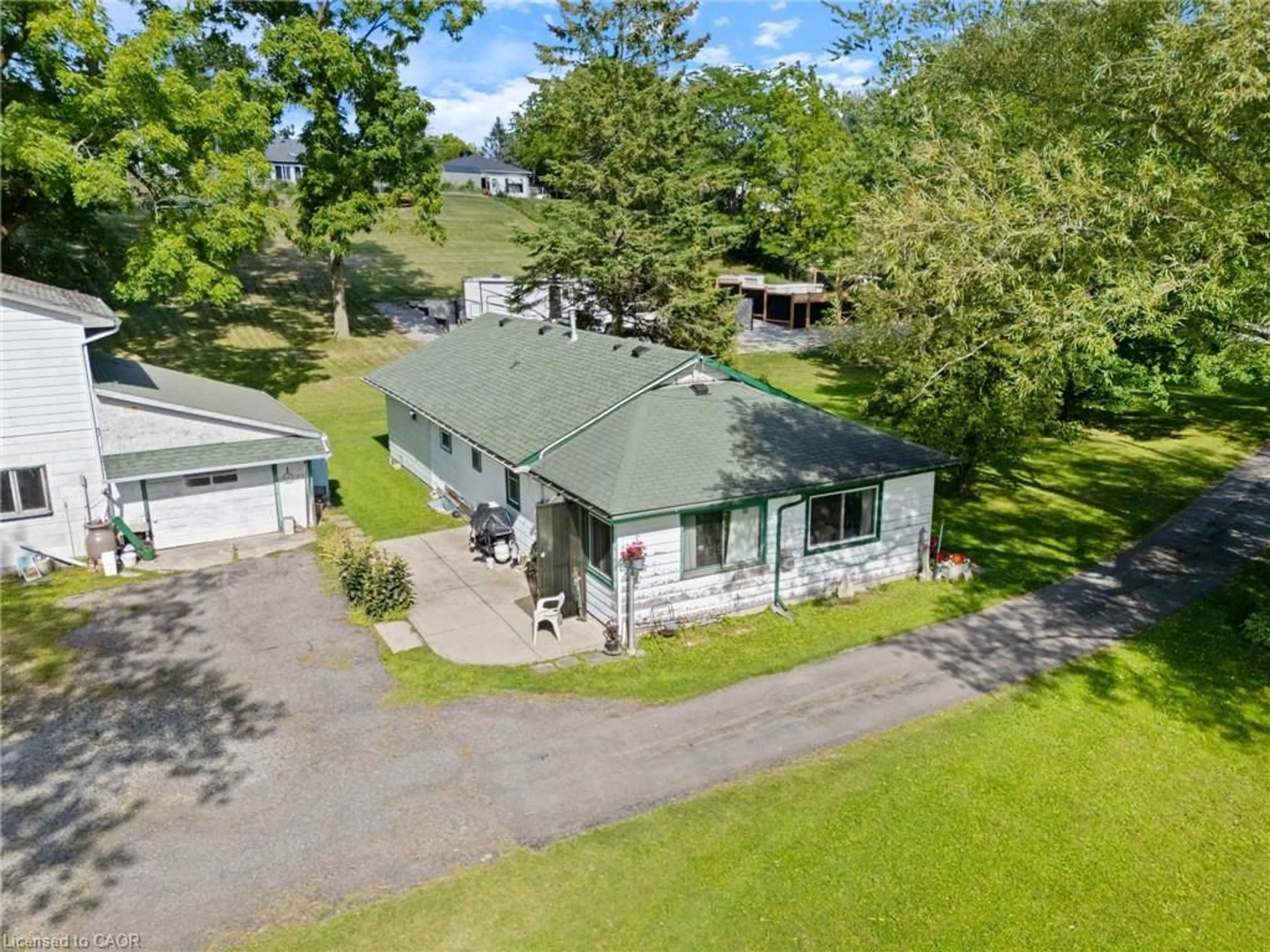 A pic from outside/outdoor area/front of a property/back of a property/a pic from drone, unknown for 1 Silver Lake Dr, Port Dover Ontario N0A 1N6