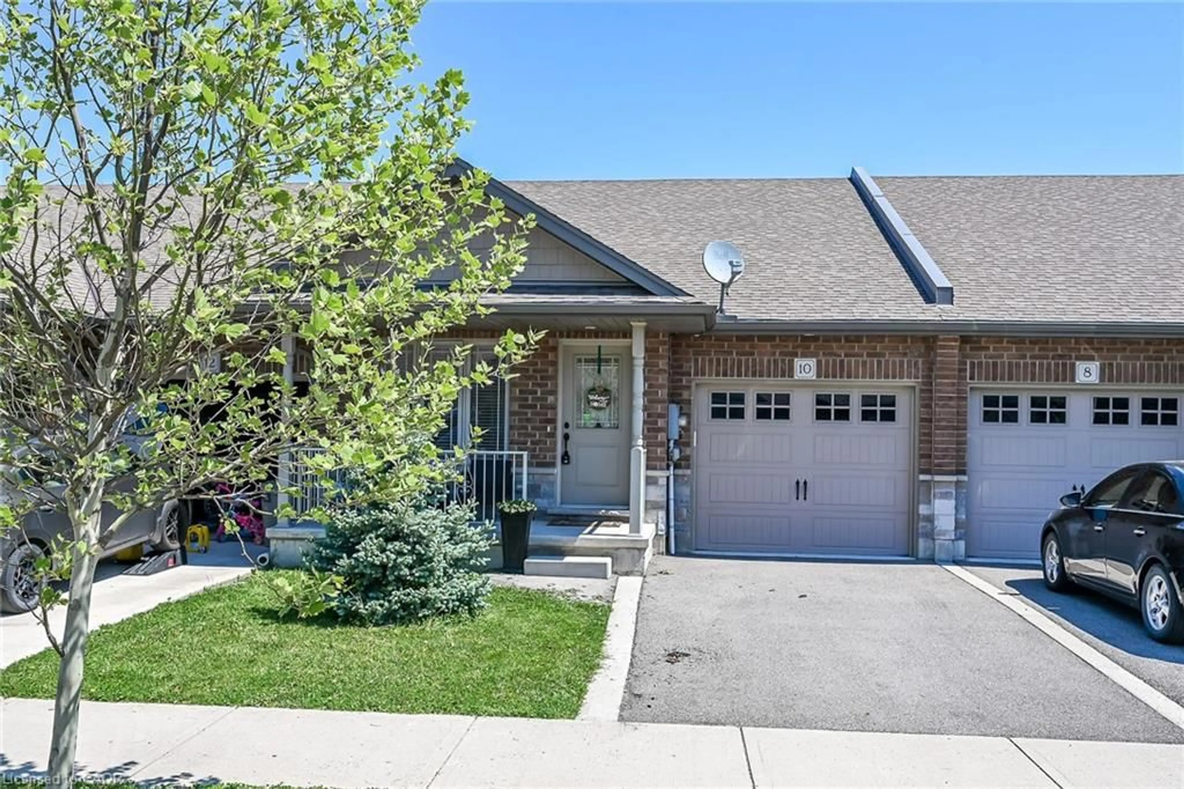 Home with brick exterior material, street for 10 Emily St, Hagersville Ontario N0A 1H0