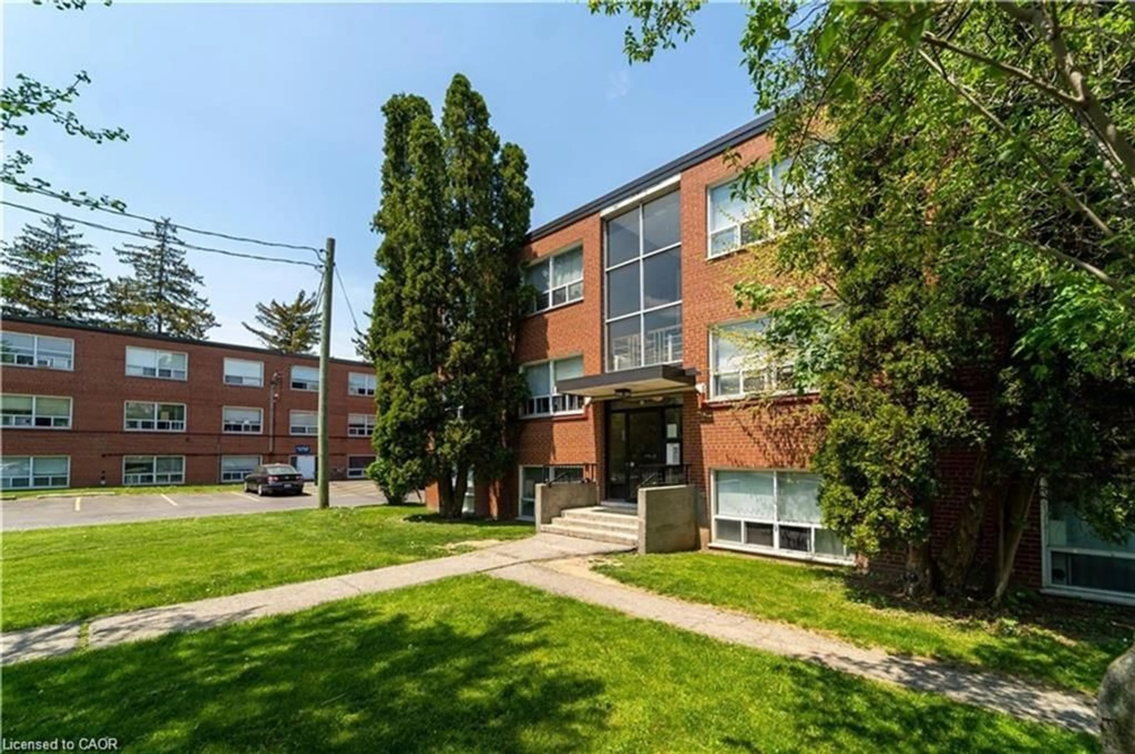 Unknown for 37 Mericourt Rd #207, Hamilton Ontario L8S 2N5