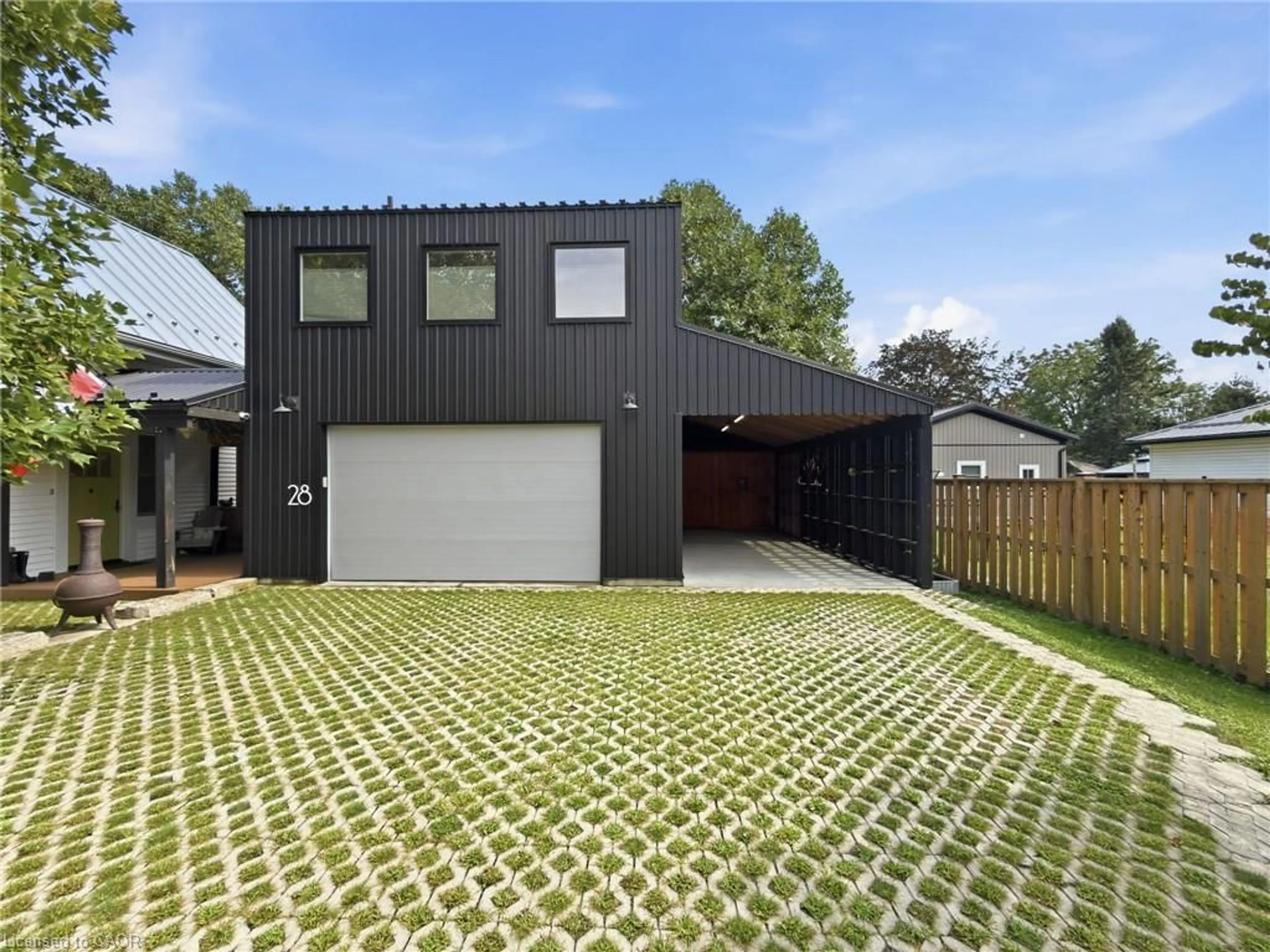 Home with brick exterior material, street for 28 CHATHAM N/A St, Port Burwell Ontario N0J 1T0