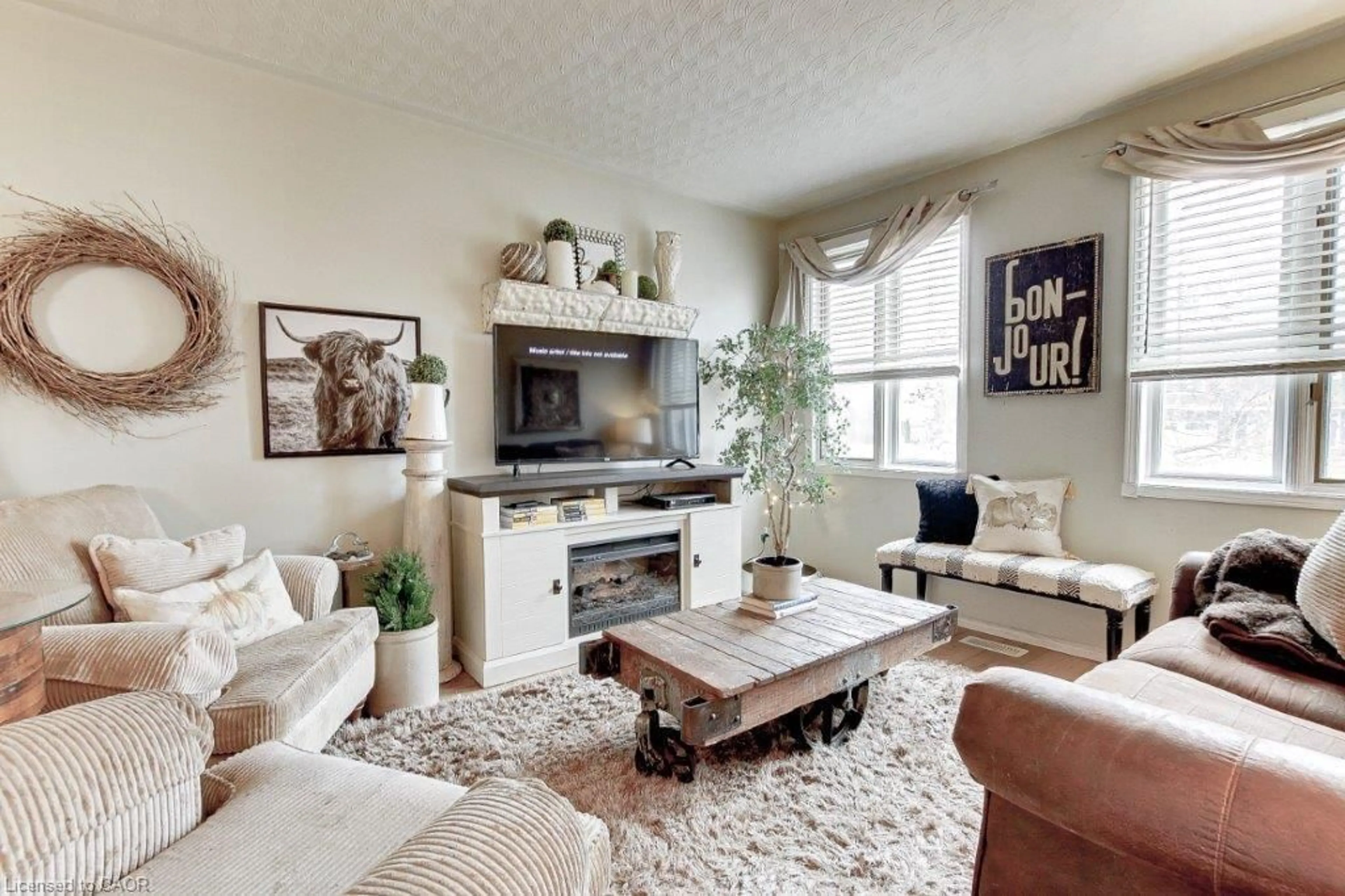 Living room with furniture, unknown for 8A Yeager Ave, Simcoe Ontario N4Y 5G8