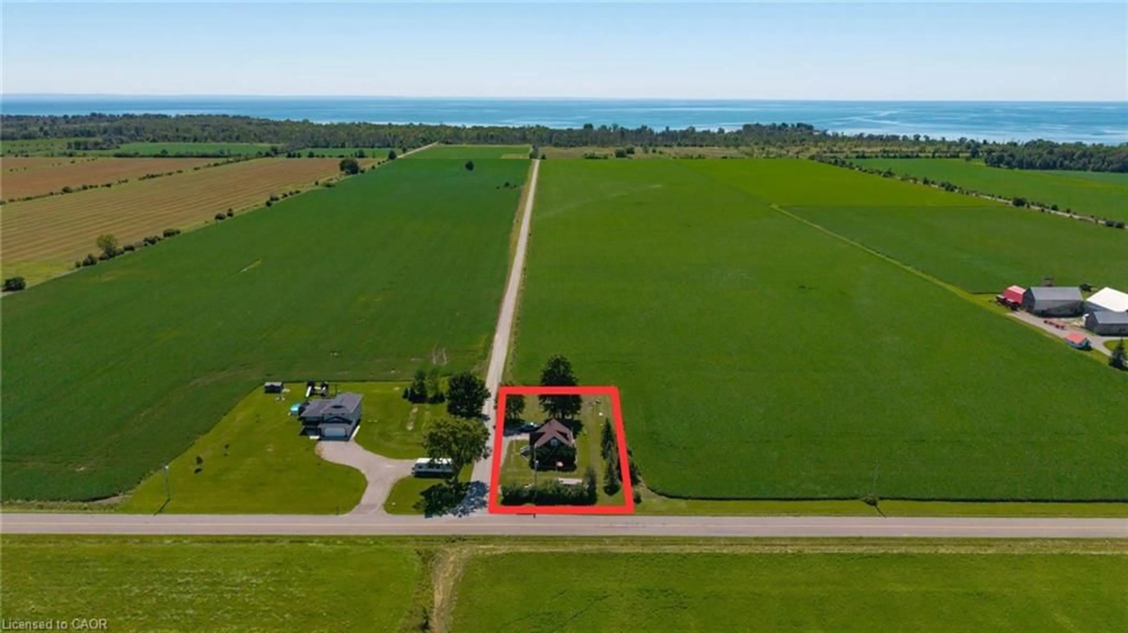 A pic from outside/outdoor area/front of a property/back of a property/a pic from drone, water/lake/river/ocean view for 4 Baygrove Line, Dunnville Ontario N1A 2W8