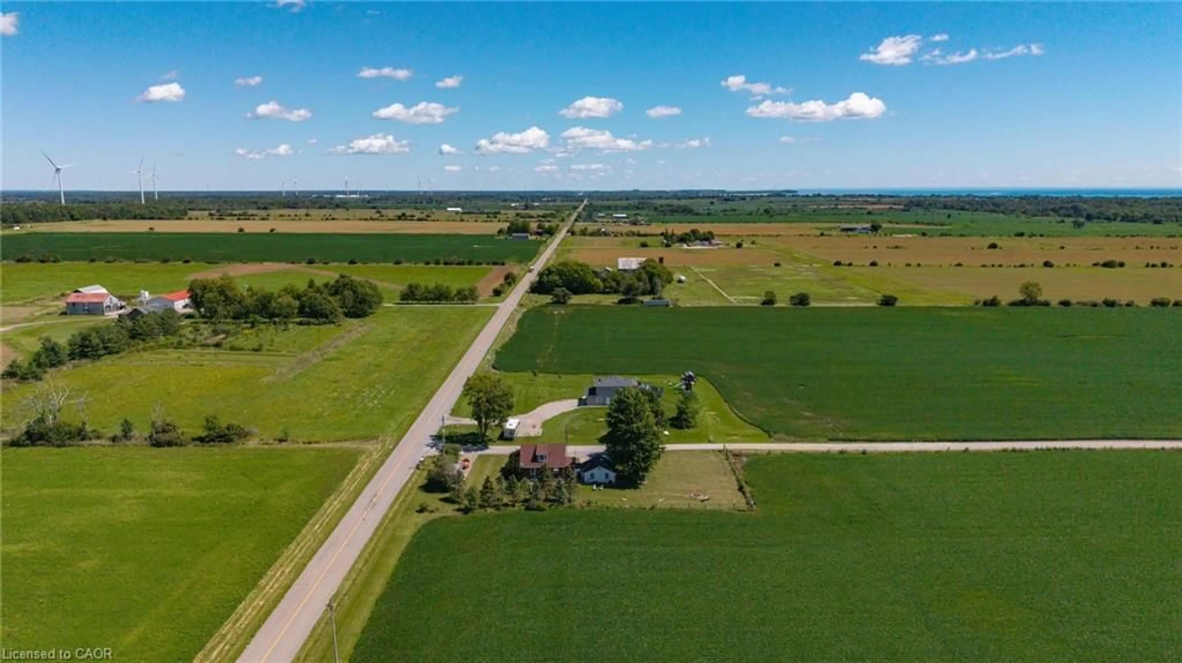 A pic from outside/outdoor area/front of a property/back of a property/a pic from drone, street for 4 Baygrove Line, Dunnville Ontario N1A 2W8