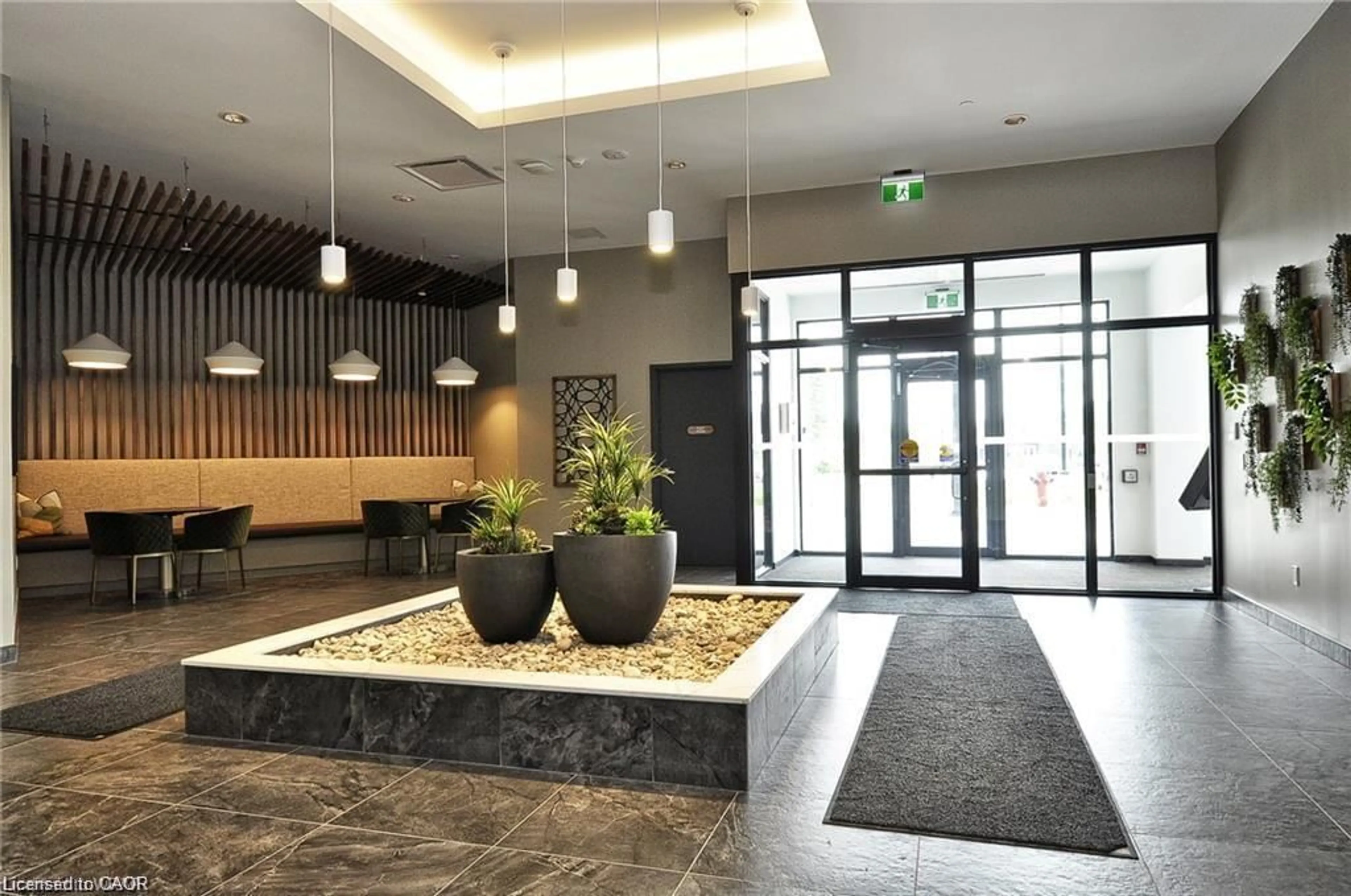 Lobby for 525 New Dundee Rd #409, Kitchener Ontario N2P 2L1