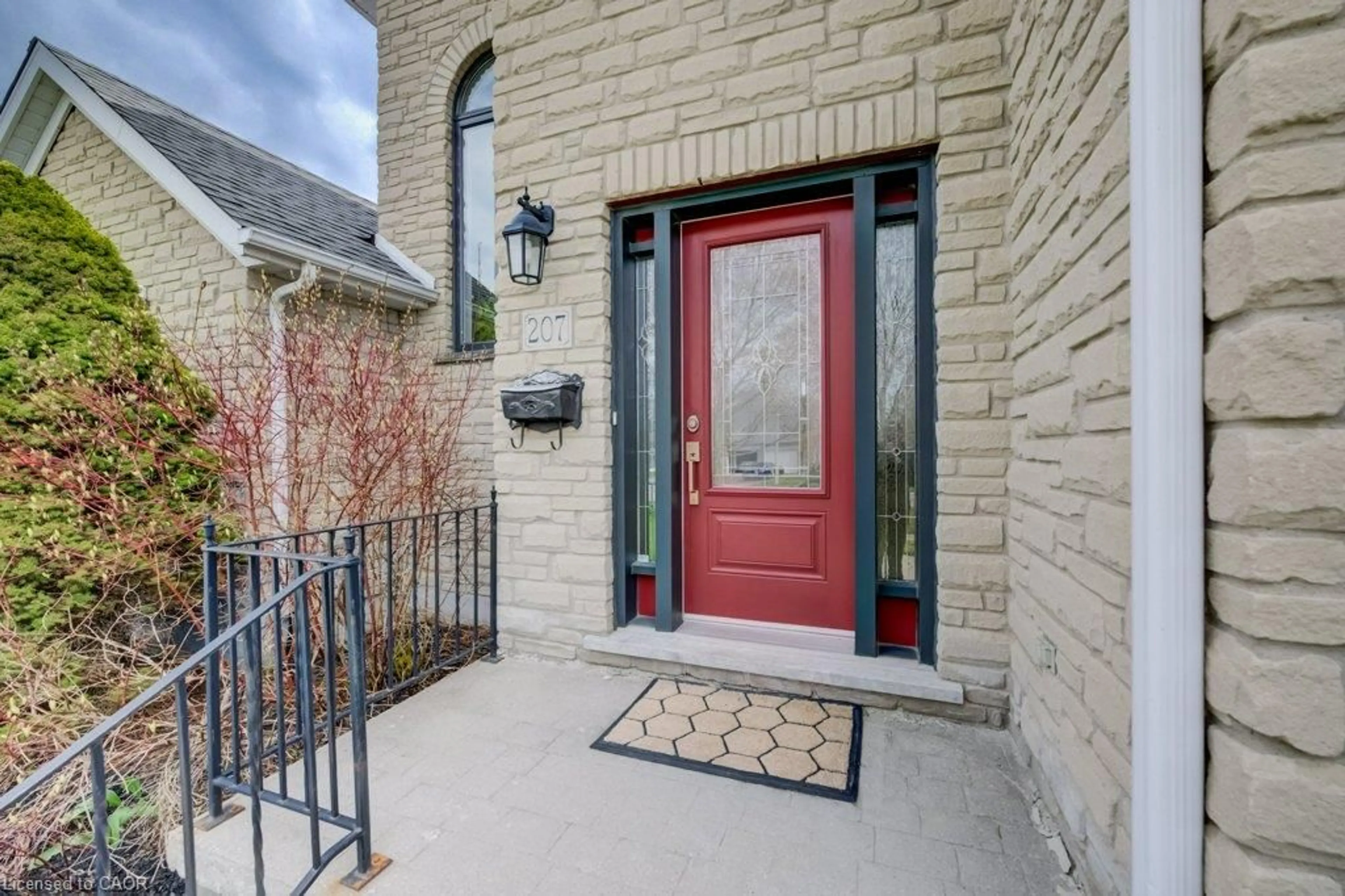 Unknown for 207 Woodridge Dr, Mannheim Ontario N0B 2N0