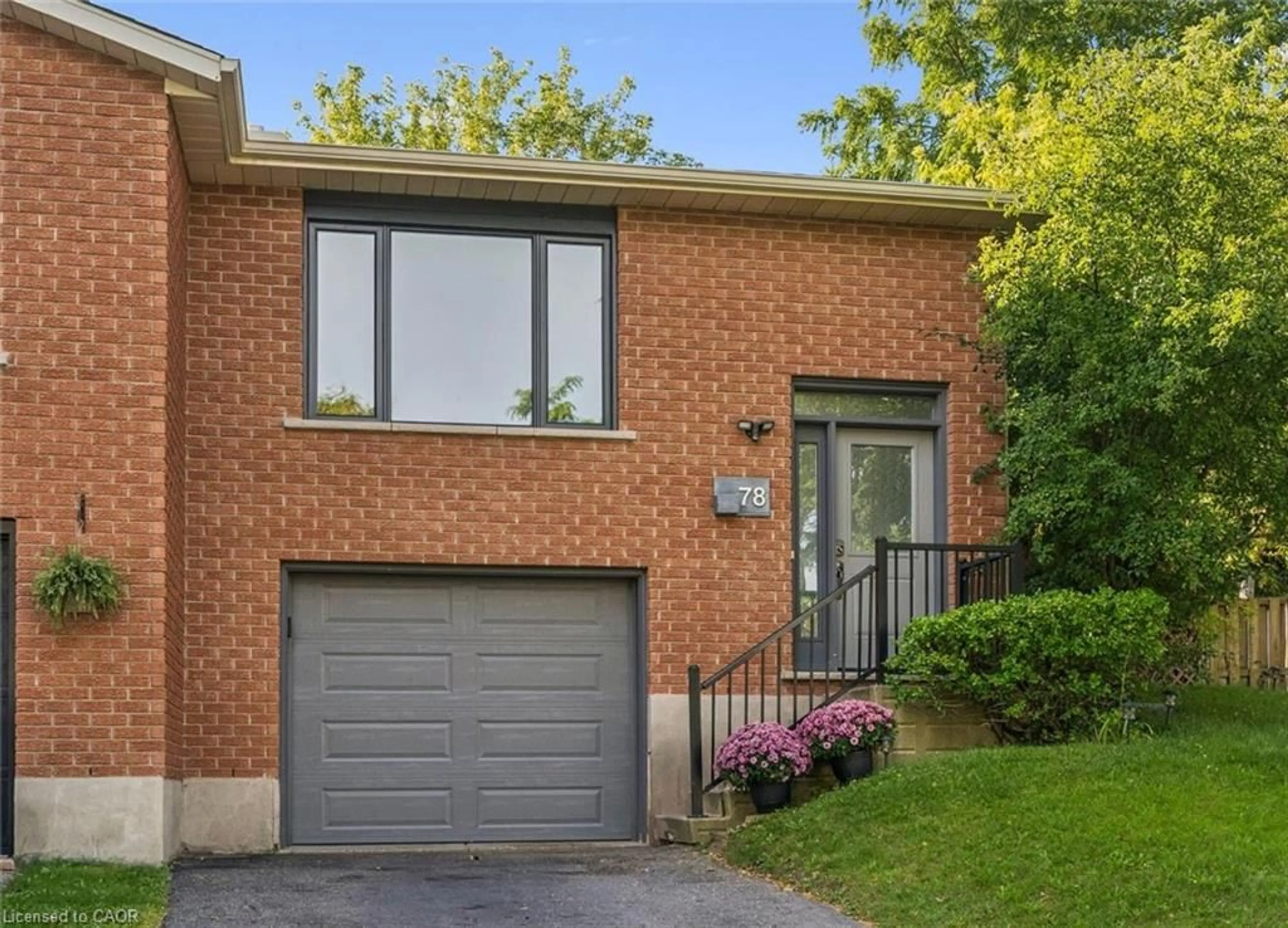 Home with brick exterior material, street for 78 Old Huron Crt, Kitchener Ontario N2R 1L7