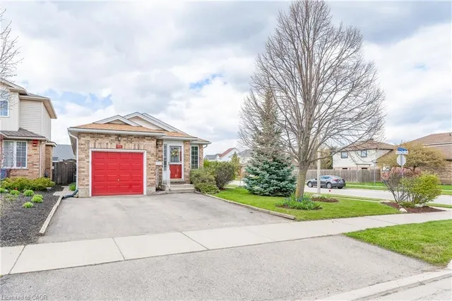 116 Doyle Dr, Guelph 2