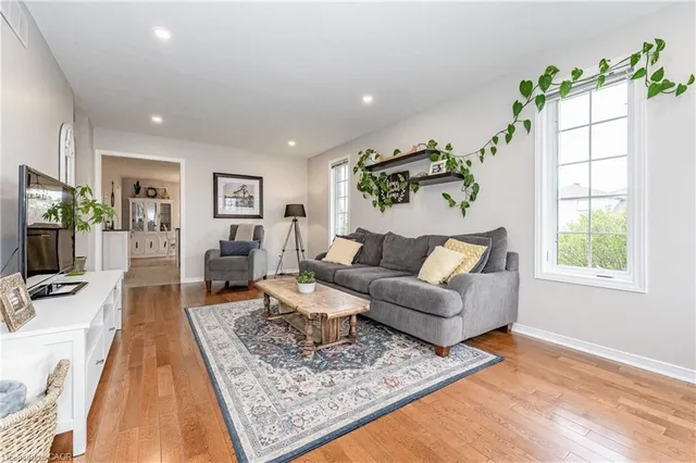 116 Doyle Dr, Guelph 5