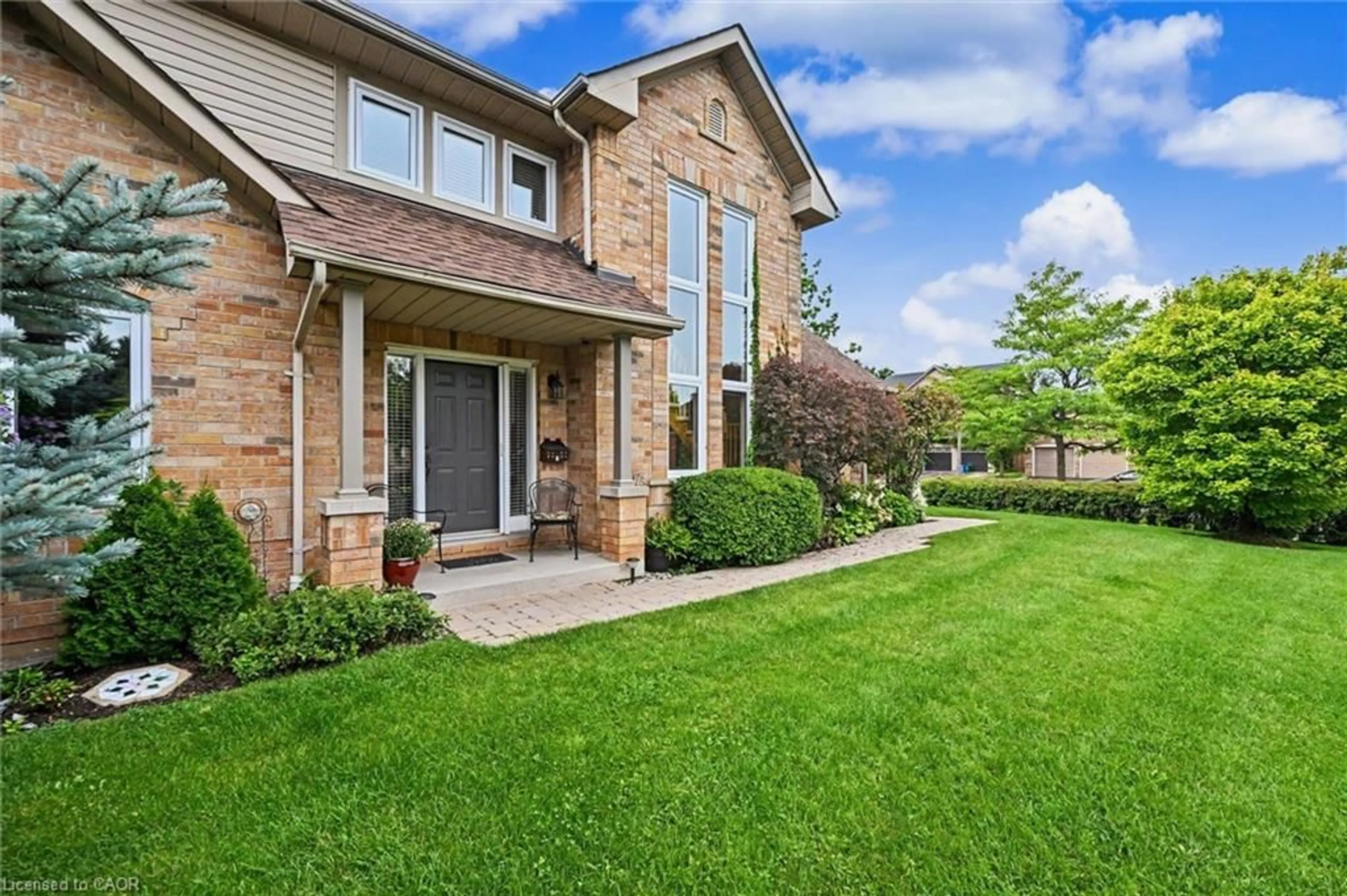 Home with brick exterior material, street for 4275 Millcroft Park Dr #1, Burlington Ontario L7M 4L9