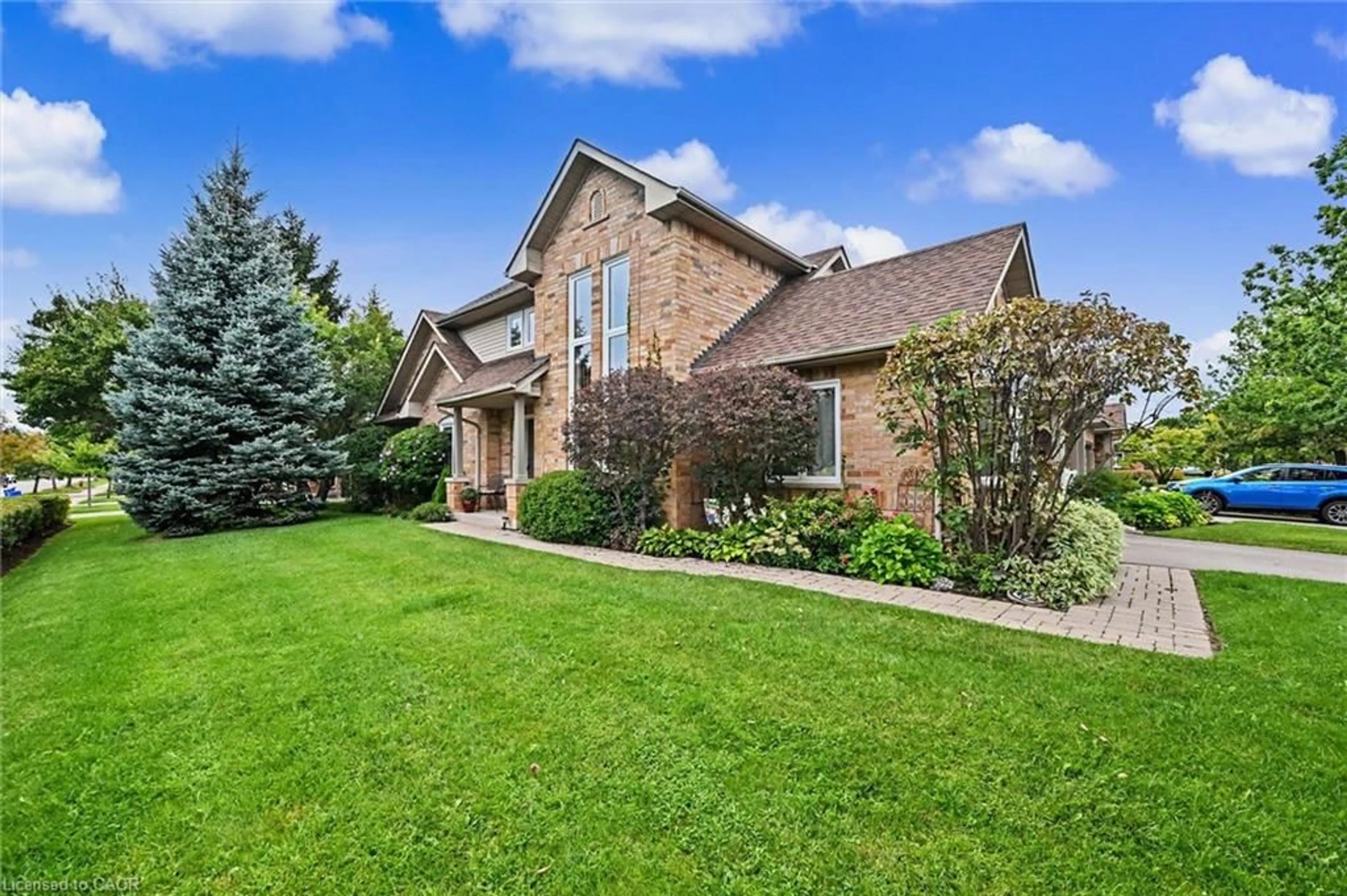 Home with brick exterior material, street for 4275 Millcroft Park Dr #1, Burlington Ontario L7M 4L9