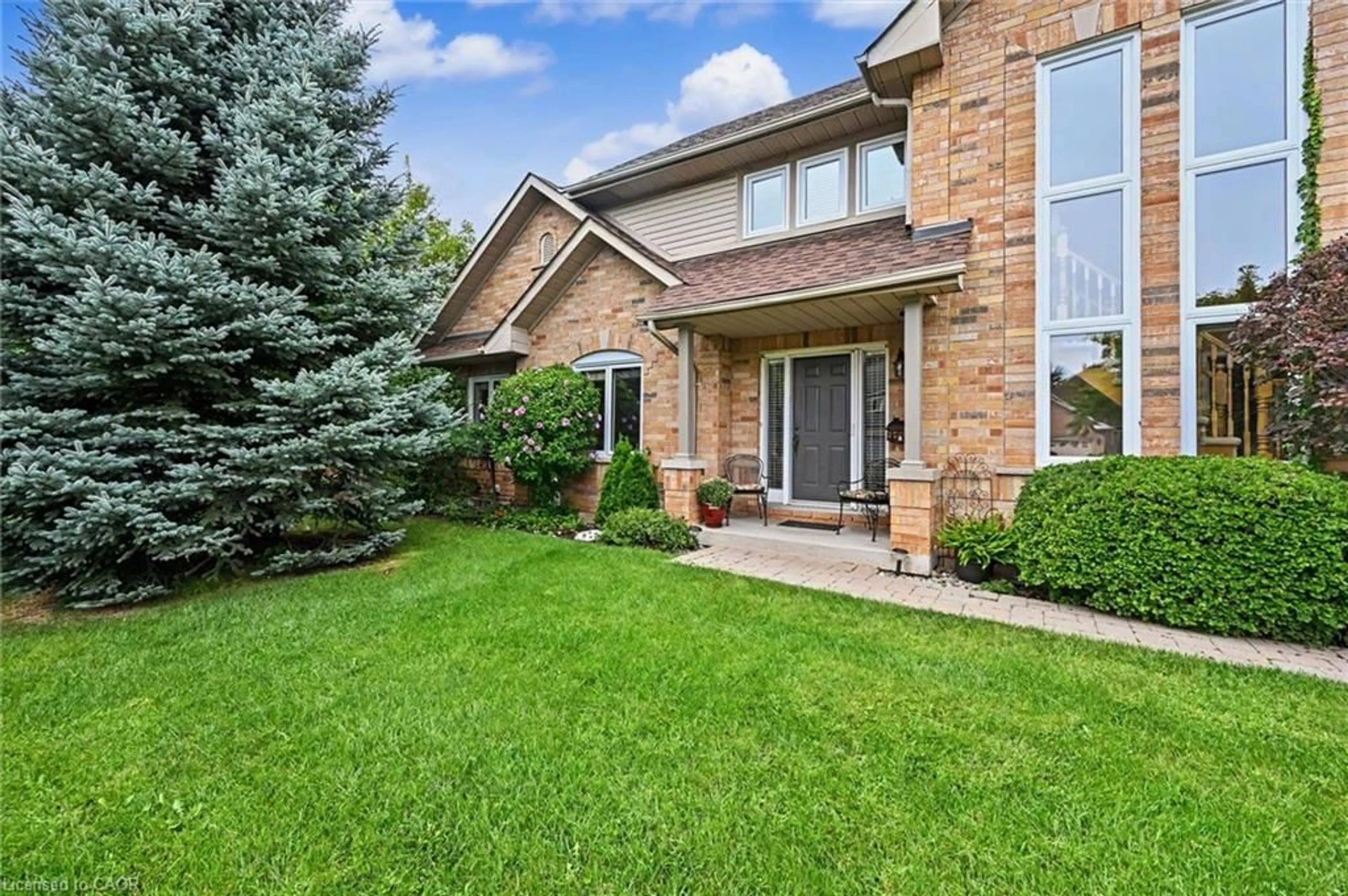 Home with brick exterior material, street for 4275 Millcroft Park Dr #1, Burlington Ontario L7M 4L9