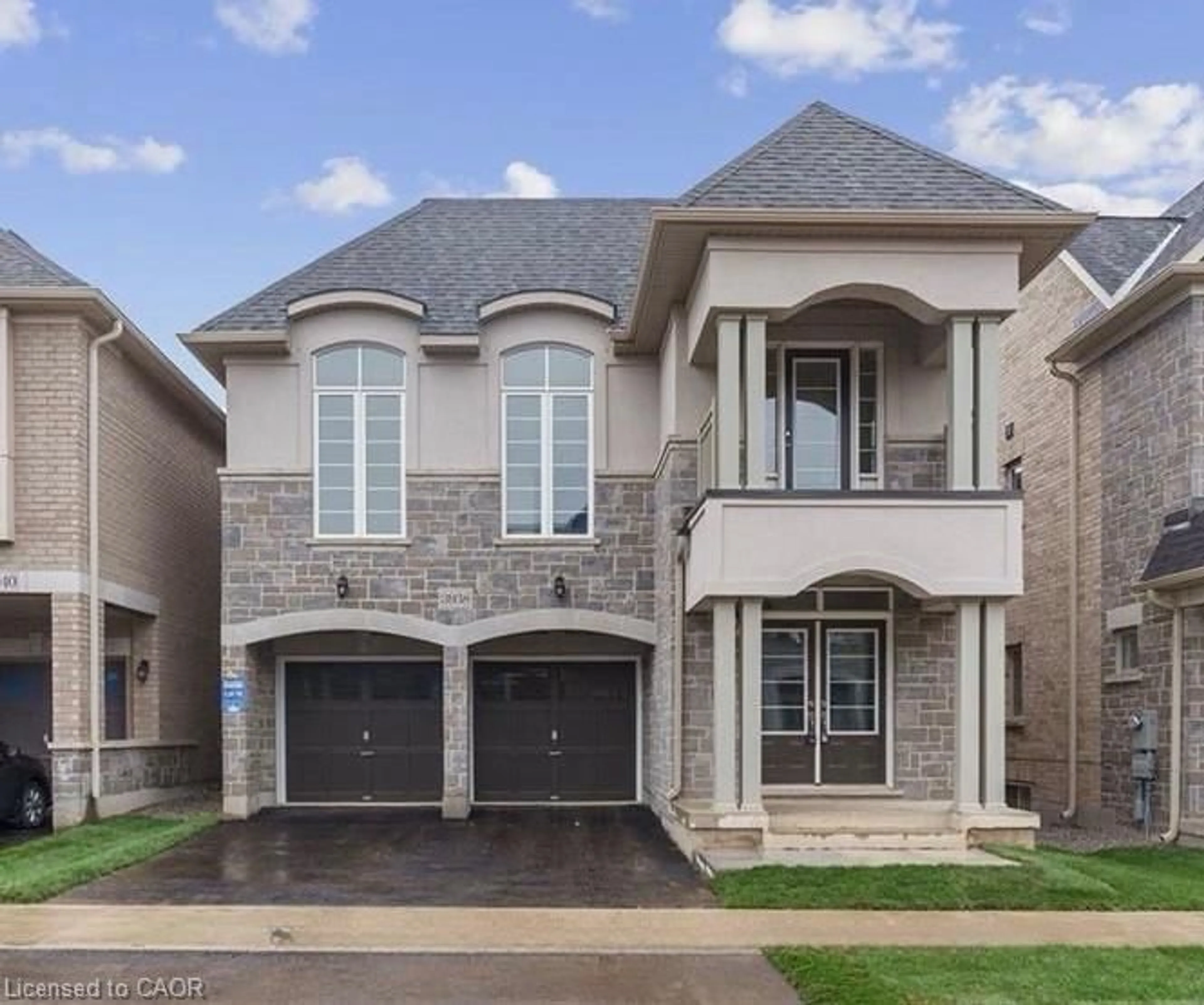 Home with brick exterior material, street for 3938 Koenig Rd, Burlington Ontario L7M 0Z8