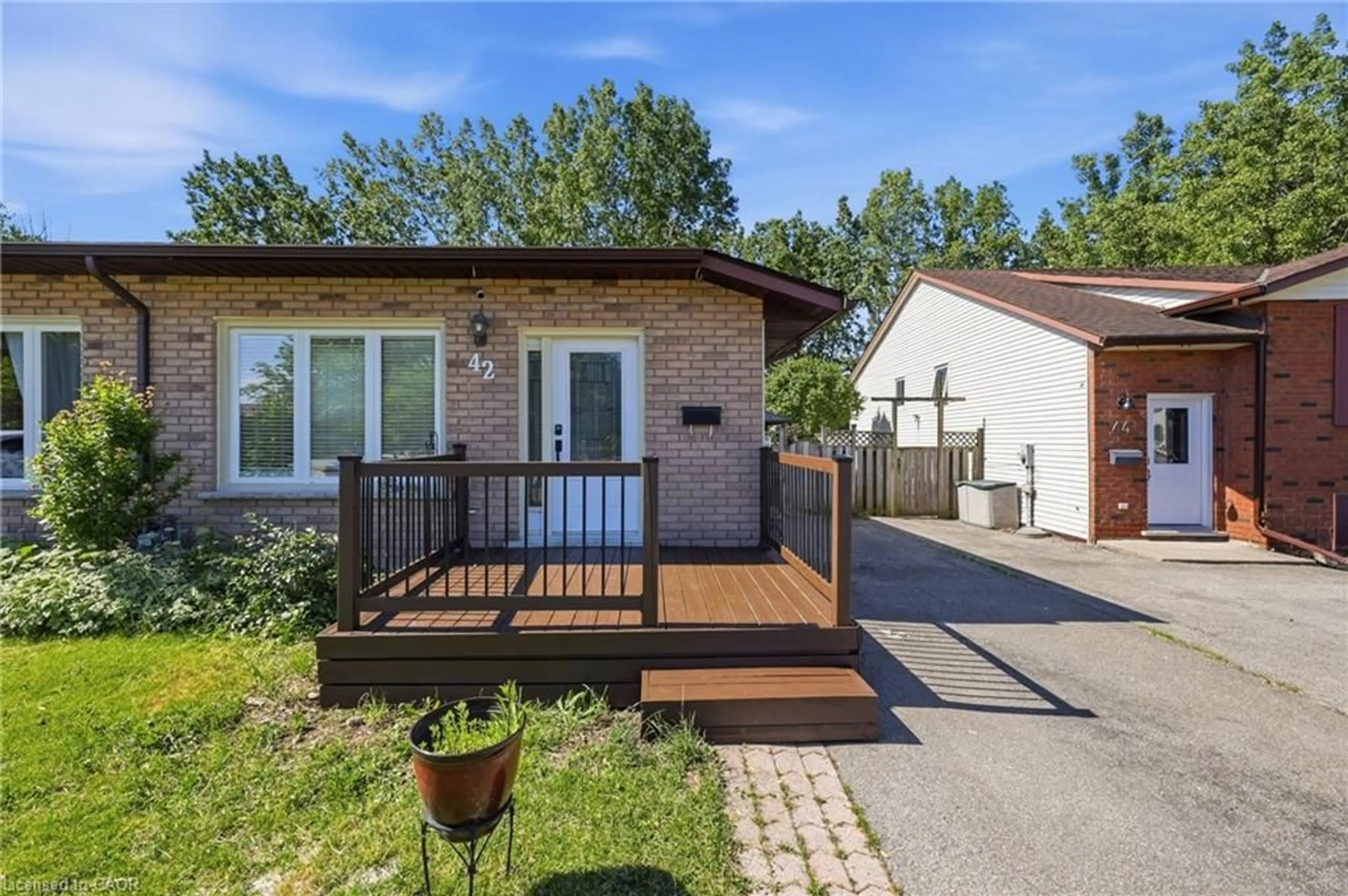 Home with brick exterior material, street for 42 Terrace Ave, Welland Ontario L3C 2C4