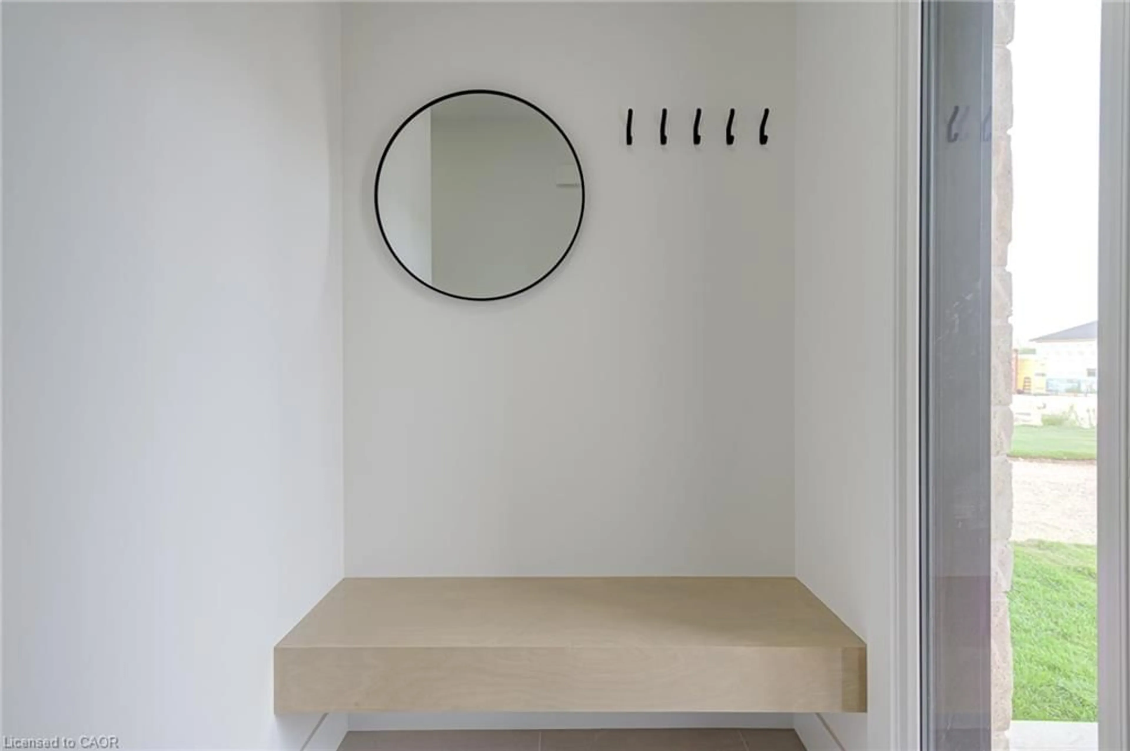 Indoor entryway for 100 Clayton St, Mitchell Ontario N0K 1N0