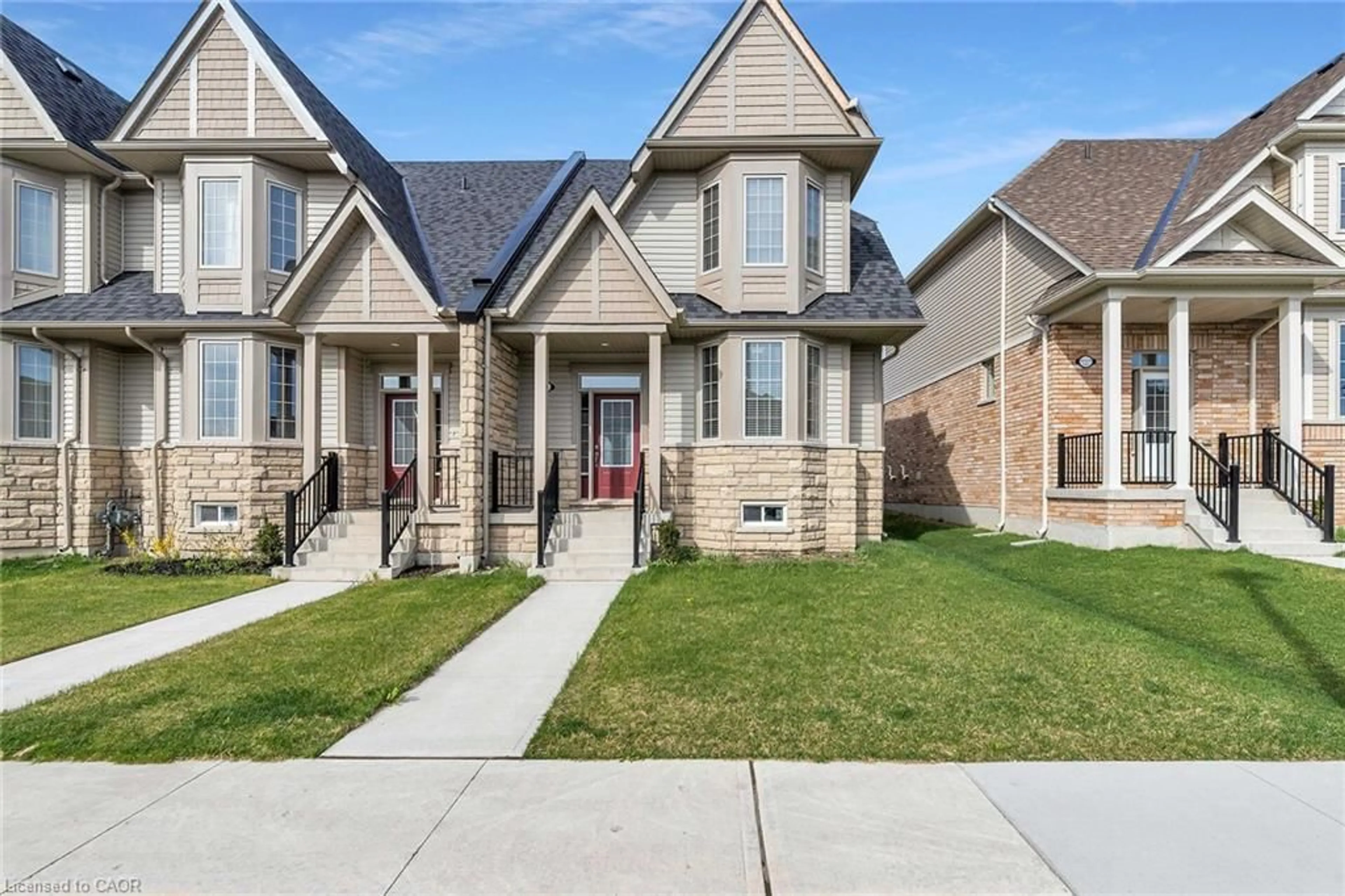 Home with brick exterior material, street for 210 Farley Rd #5, Fergus Ontario N1M 0H2