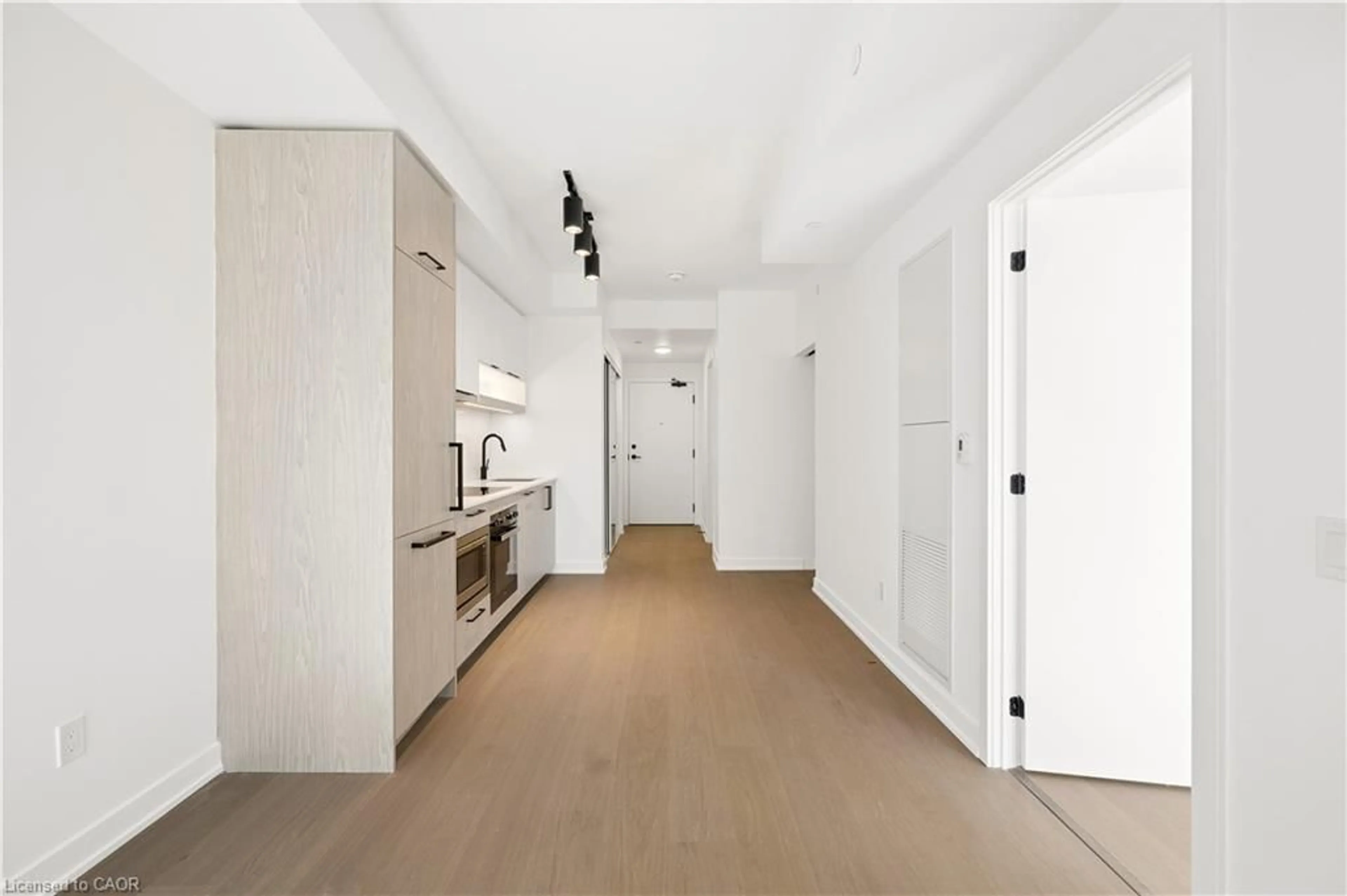 Unknown for 91 Montclair Ave #1803, Toronto Ontario M5P 0B1