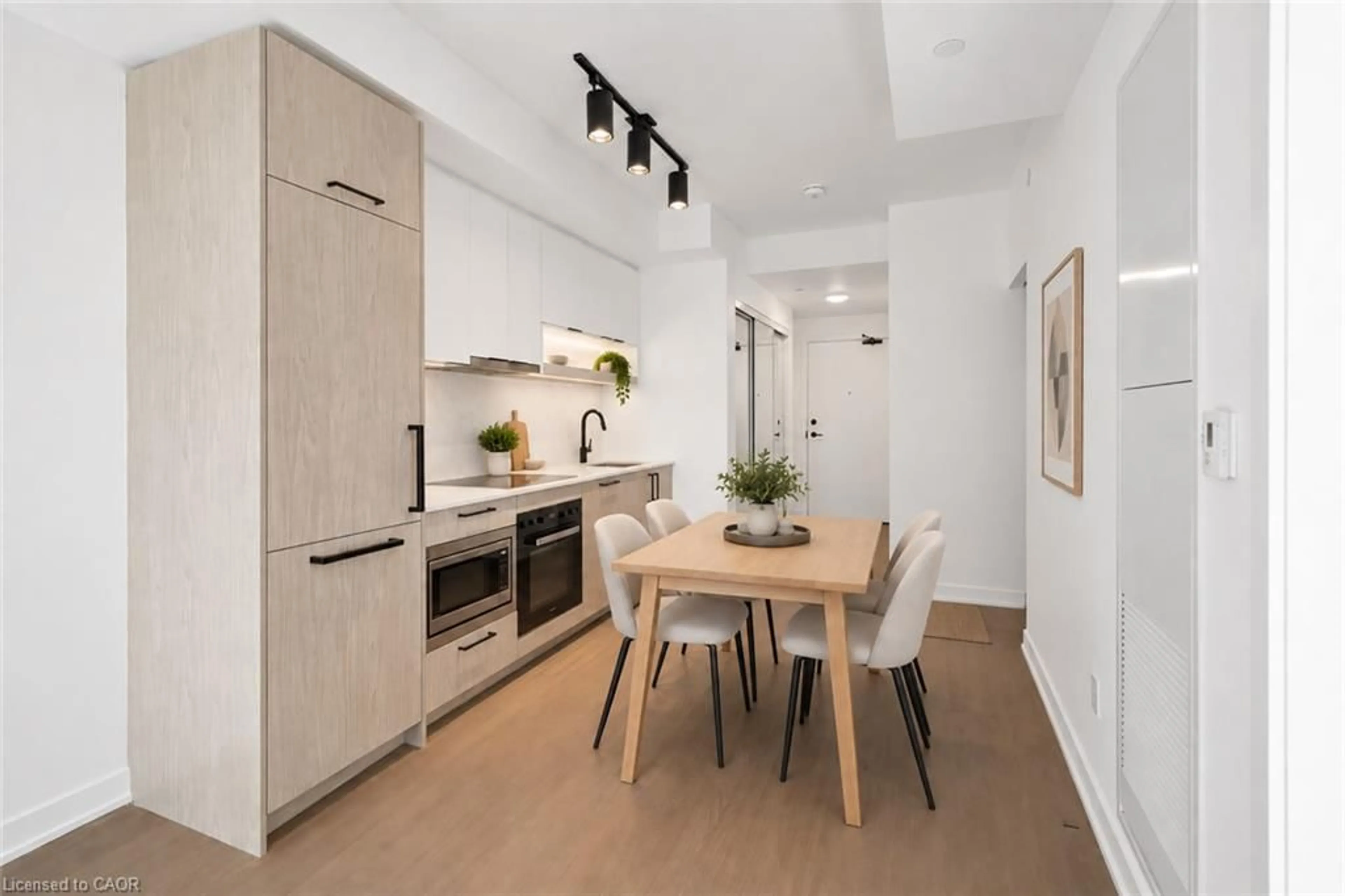 Unknown for 91 Montclair Ave #1803, Toronto Ontario M5P 0B1
