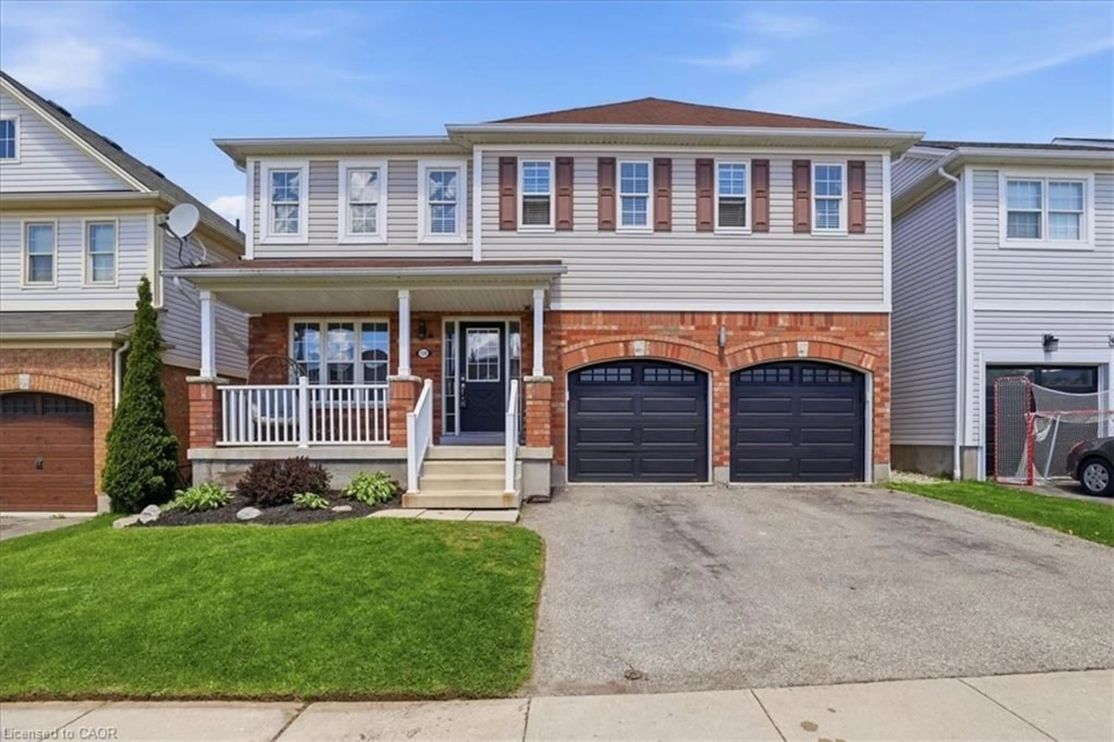 Home with brick exterior material, street for 136 Carpenter Rd, Cambridge Ontario N1P 1J4