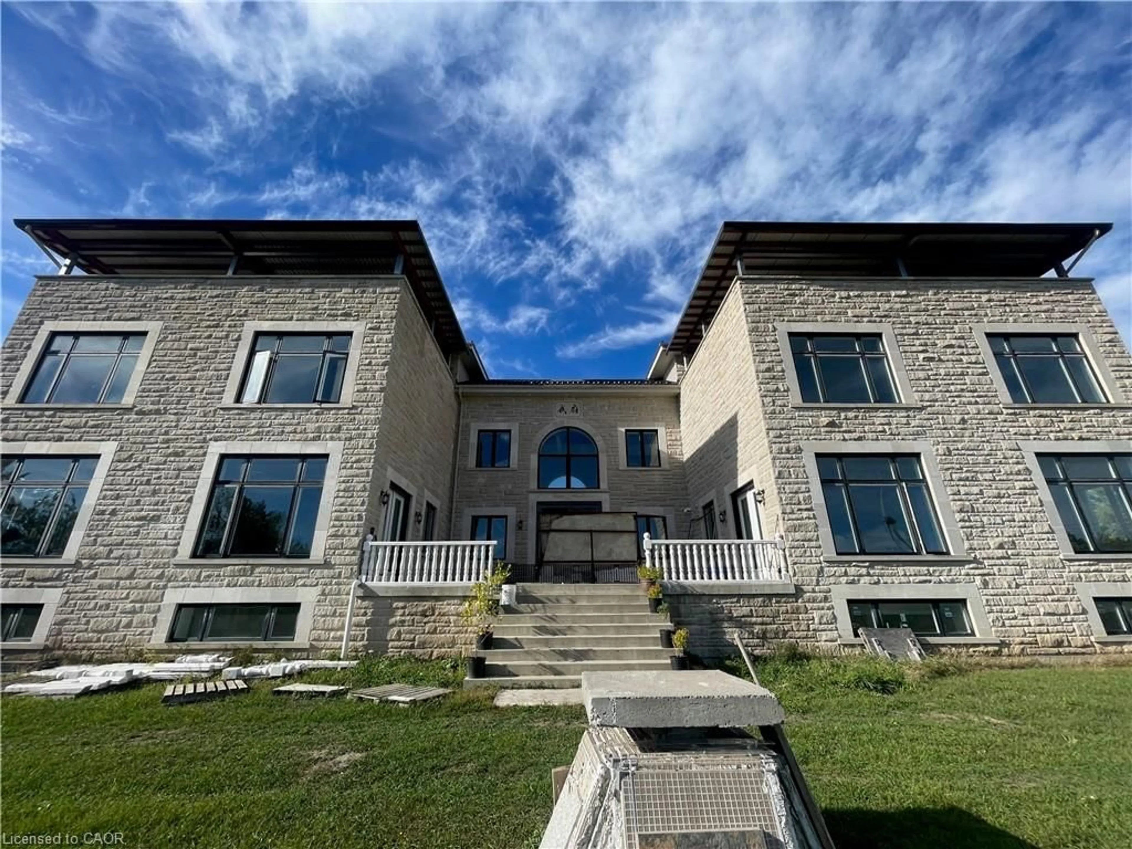 A pic from outside/outdoor area/front of a property/back of a property/a pic from drone, building for 1616 Highway 3 East, Dunnville Ontario N1A 2W7