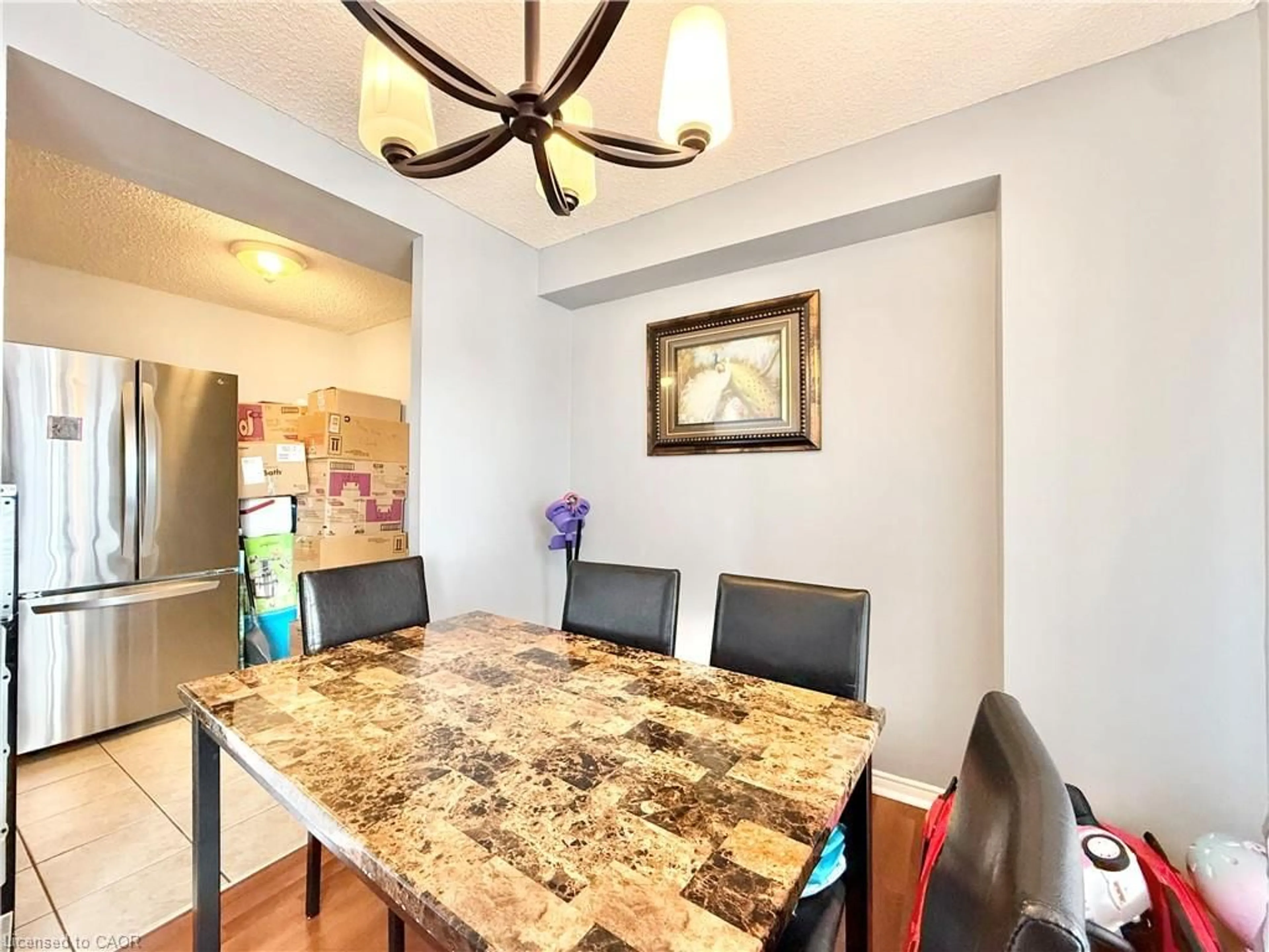 Dining room, unknown for 2900 Battleford Rd #1013, Mississauga Ontario L5N 2V9