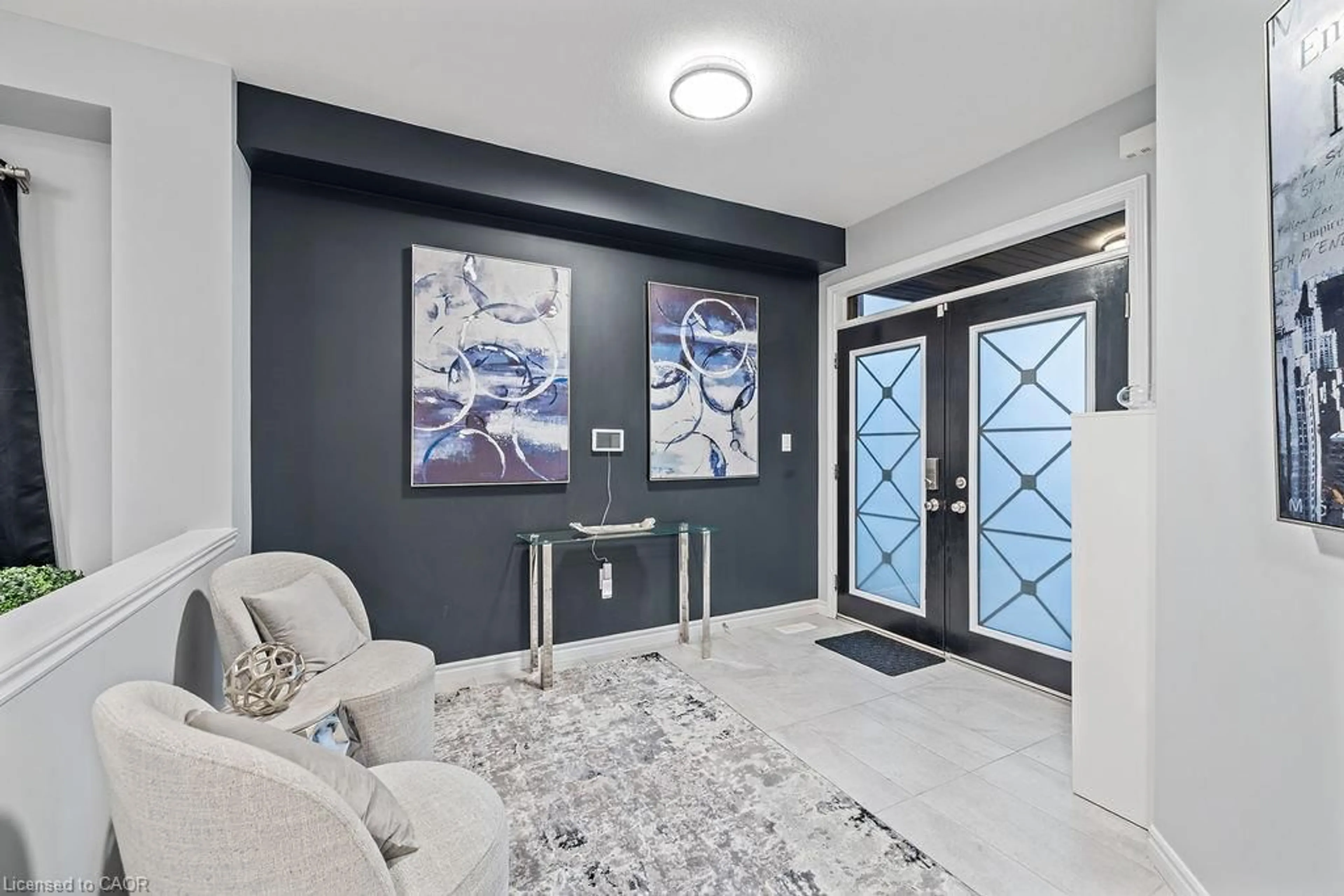 Indoor entryway for 4040 Stadelbauer Dr, Beamsville Ontario L3J 0S5