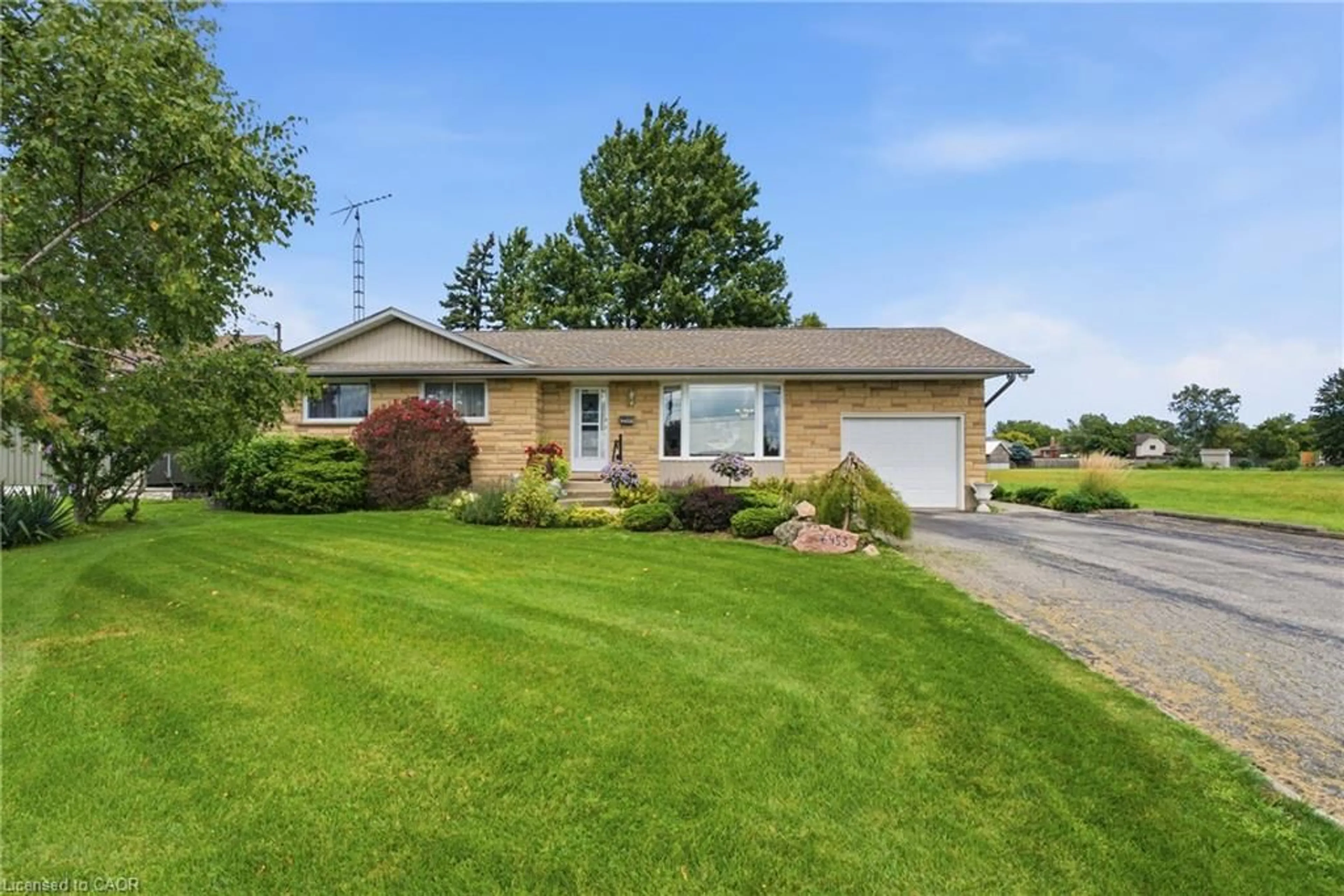 Unknown for 6453 Townline Rd, Smithville Ontario L0R 2A0