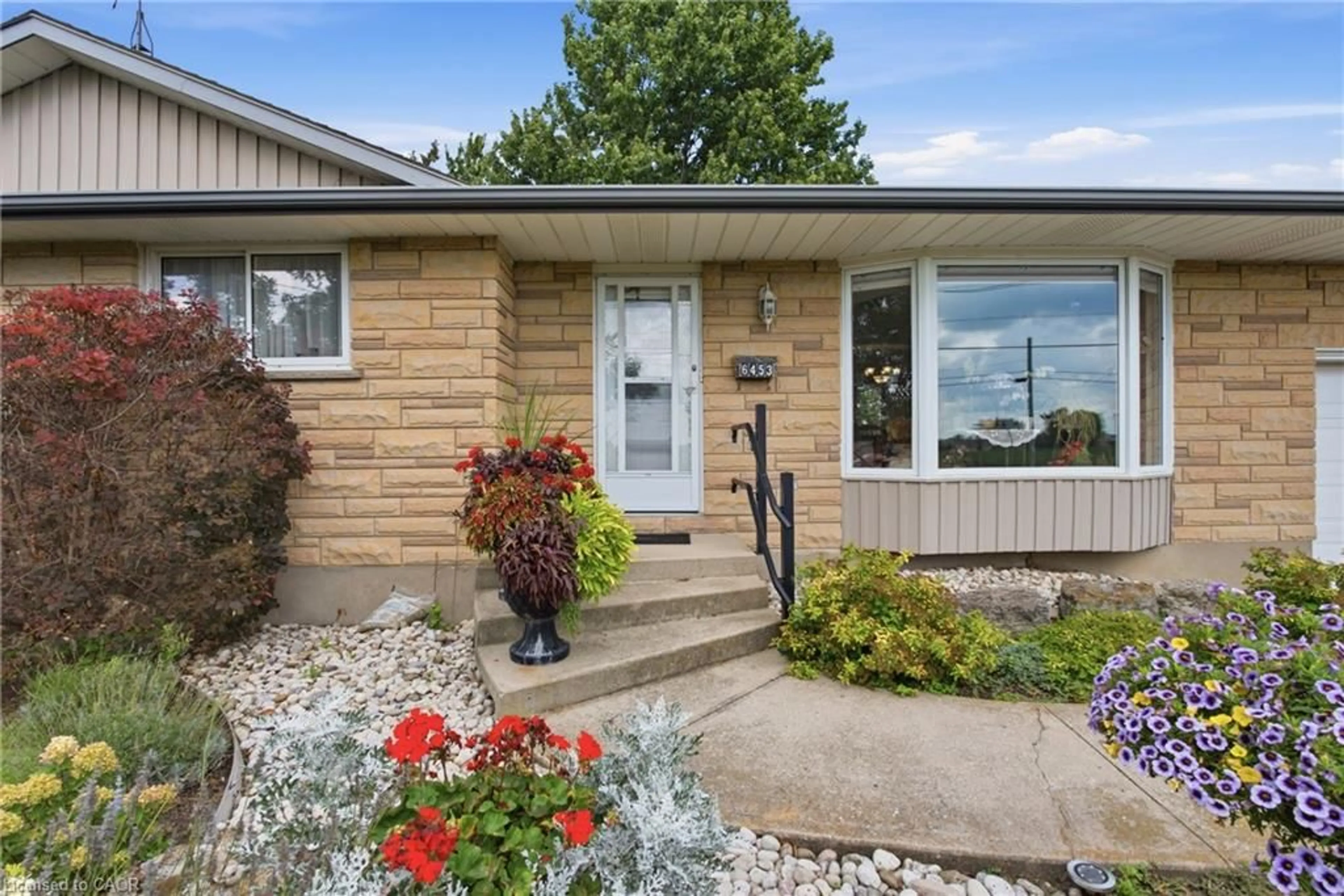 Unknown for 6453 Townline Rd, Smithville Ontario L0R 2A0