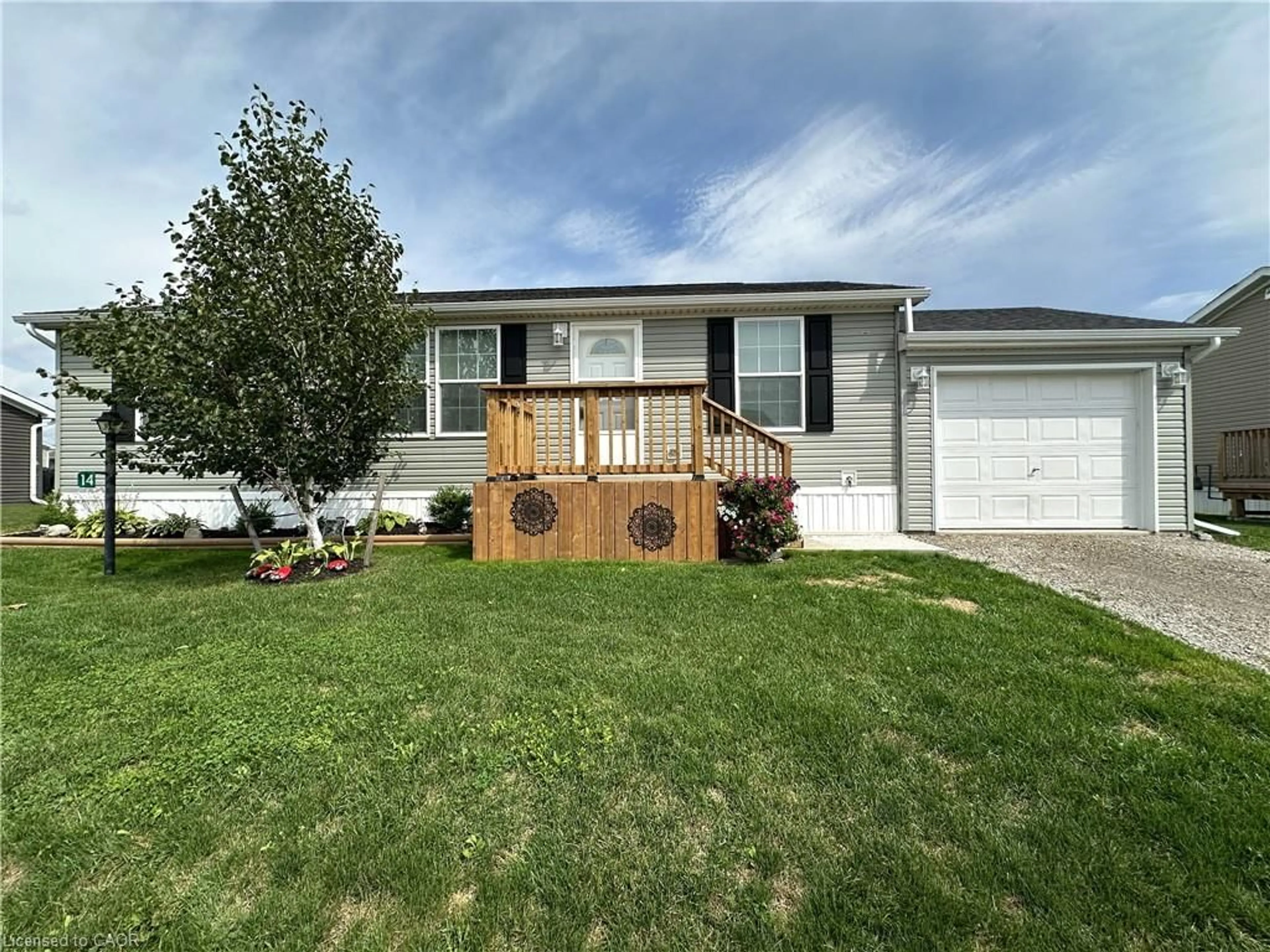 Home with vinyl exterior material, street for 14 Copper Beech Dr, Haldimand County Ontario N0A 1L0
