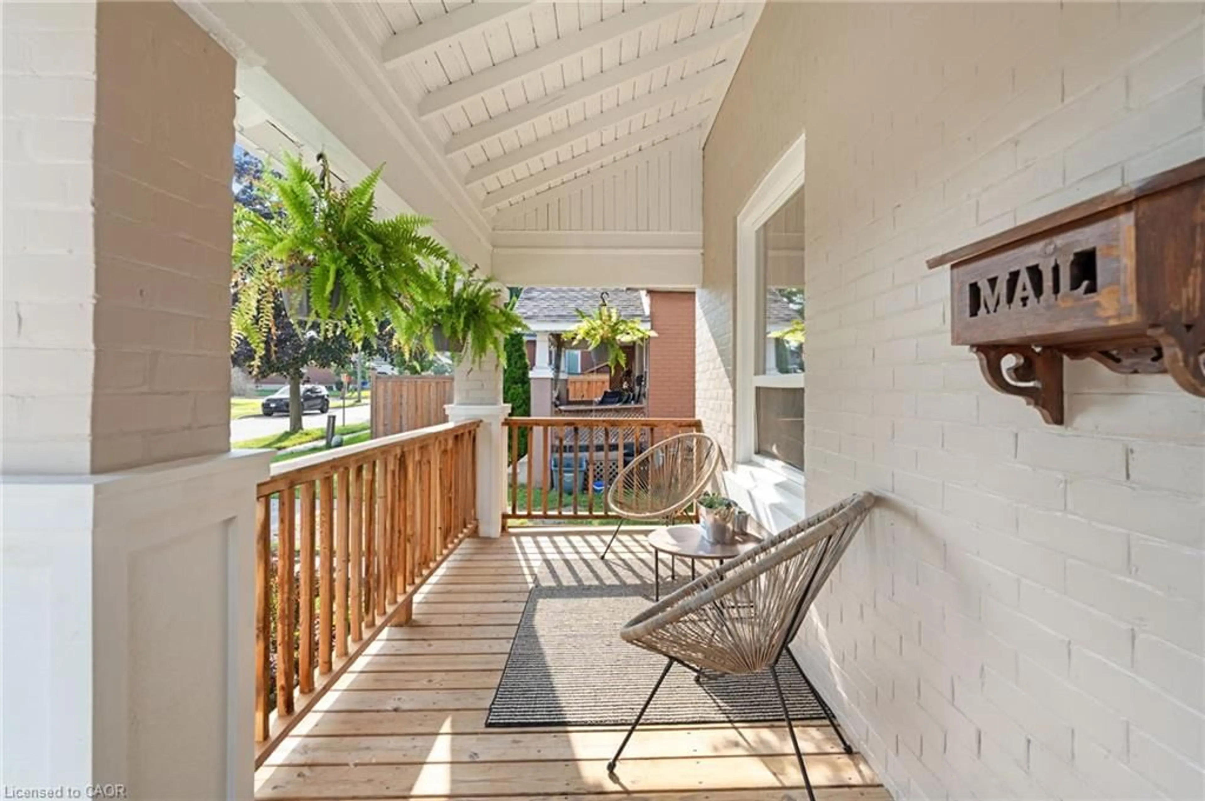 Patio, street for 80 Sarah St, Brantford Ontario N3S 3A3